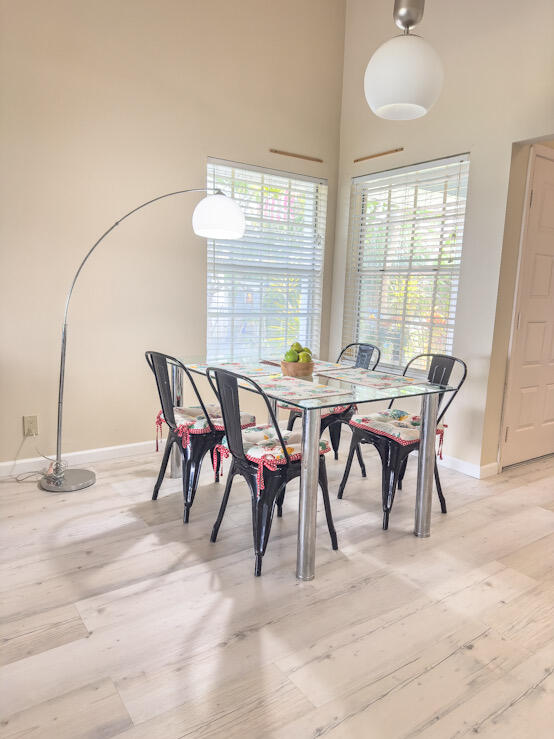 MLS #R11145530 image #5