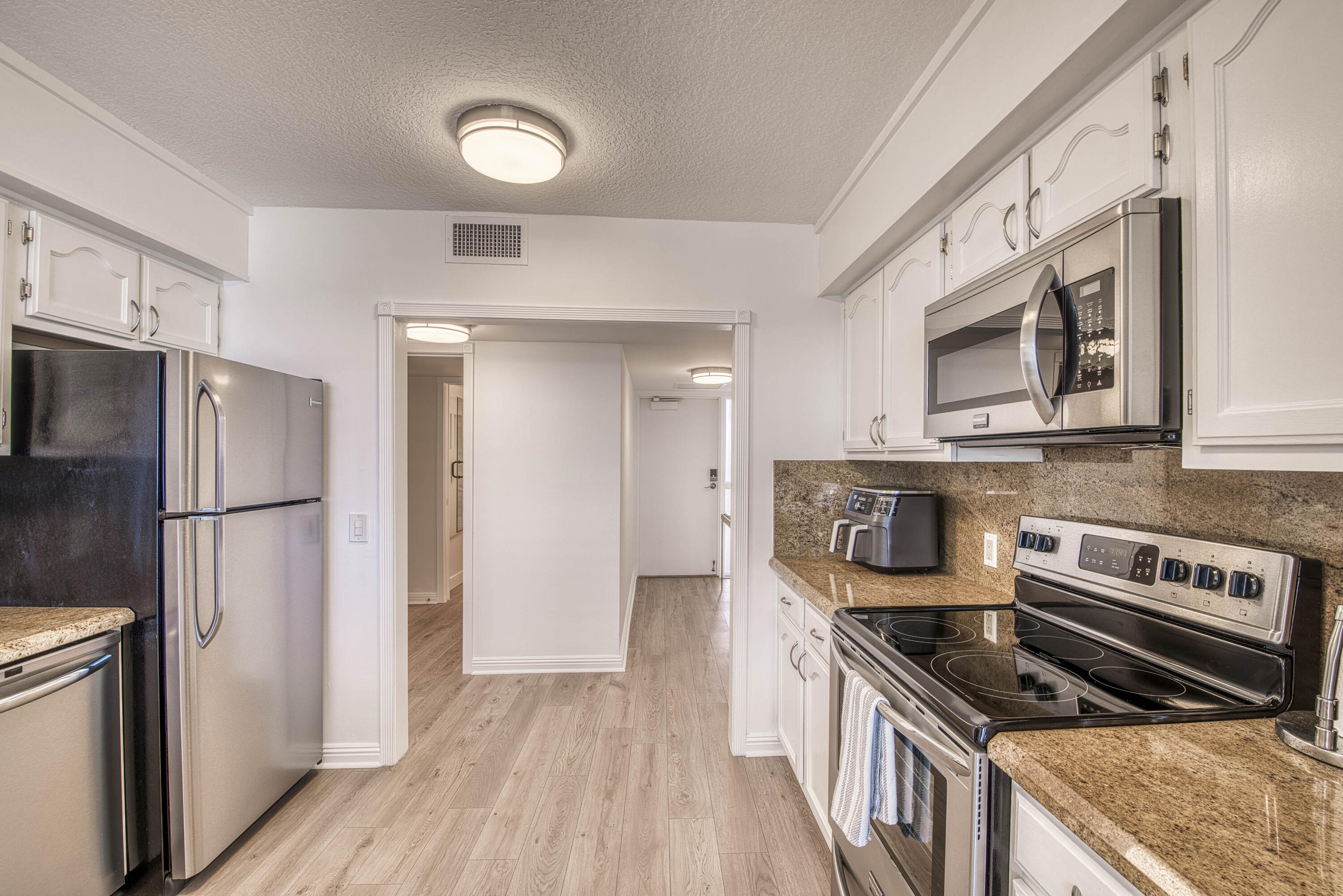 MLS #R11145533 image #4