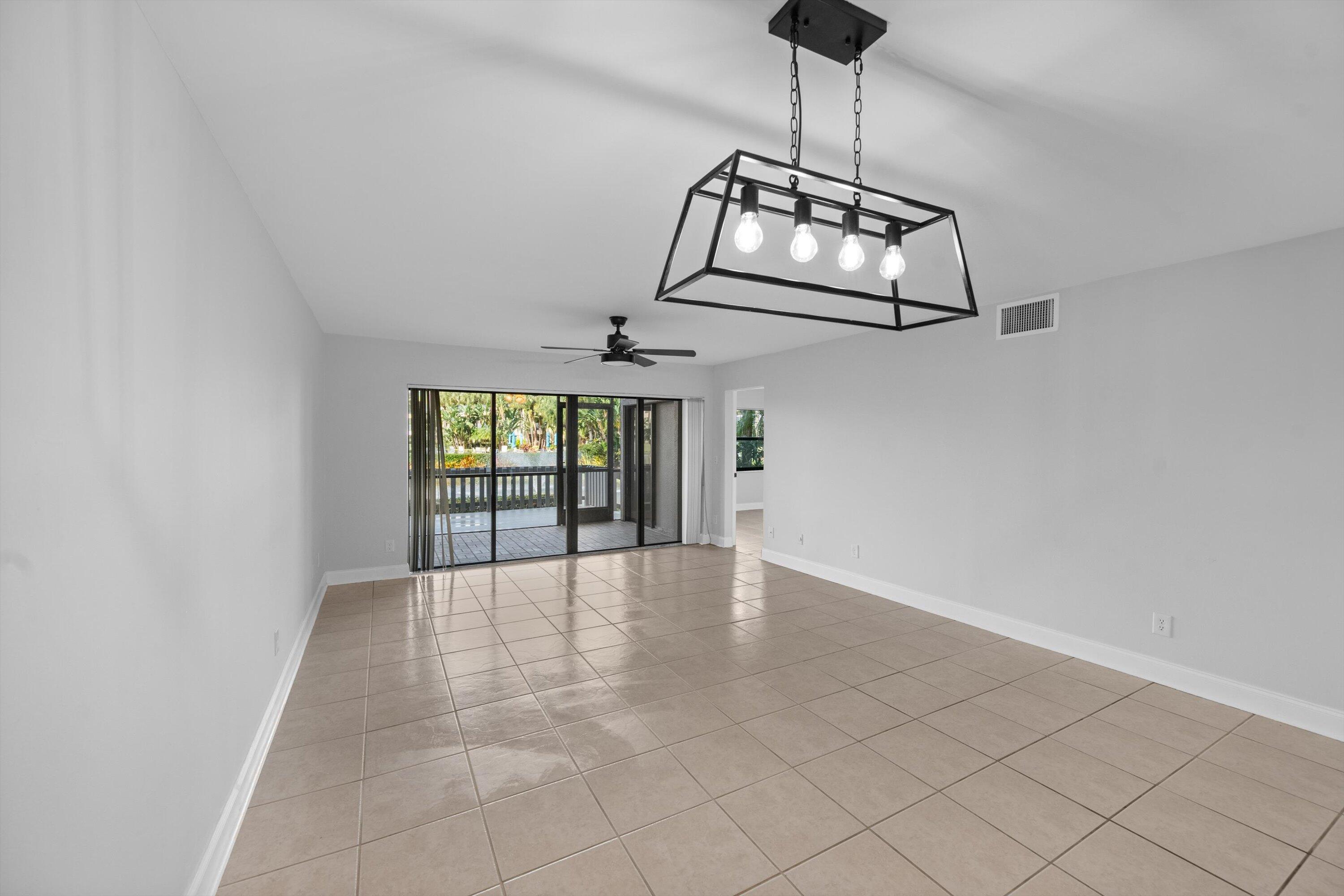 MLS #R11145545 image #4