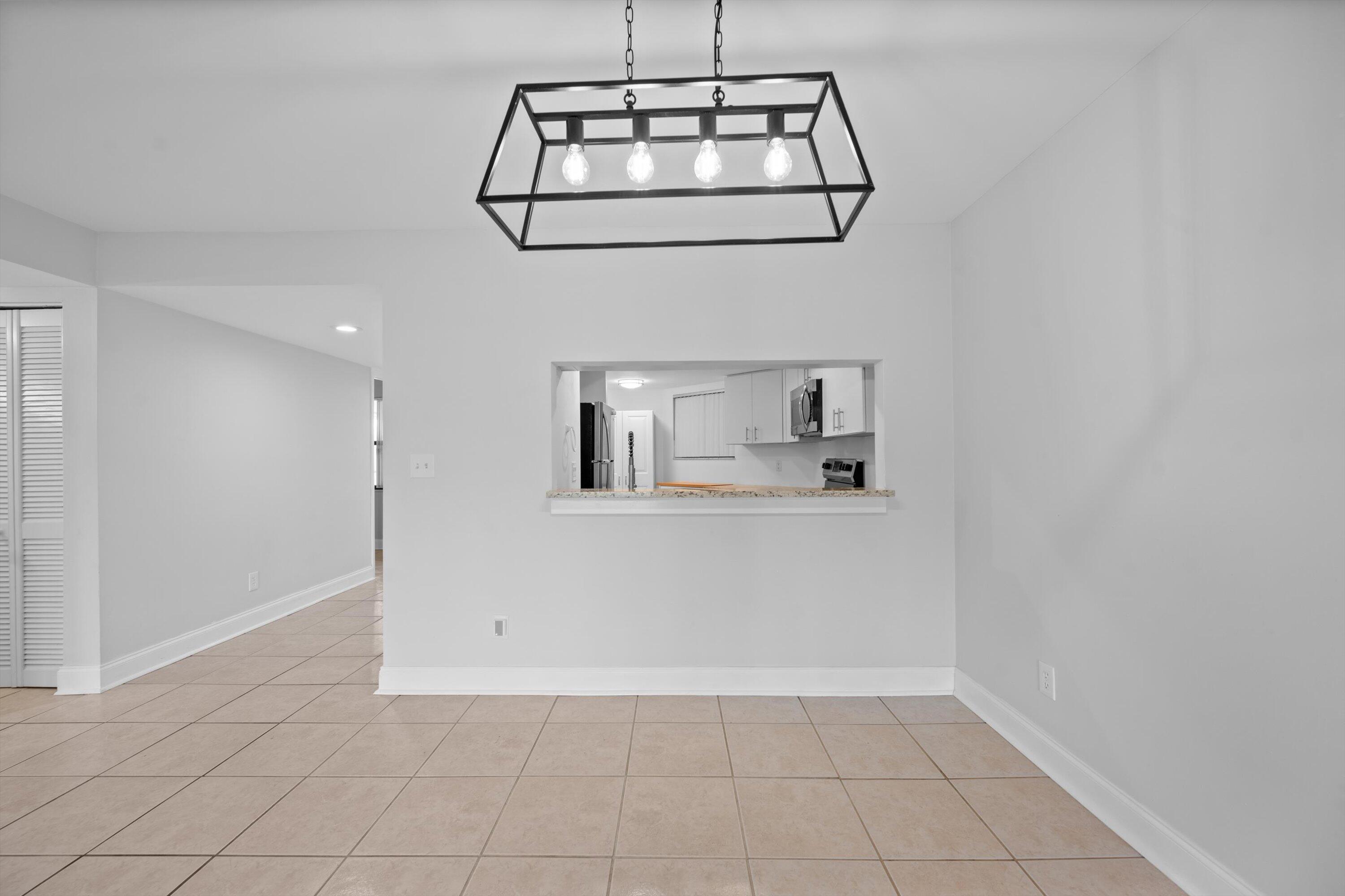 MLS #R11145545 image #7