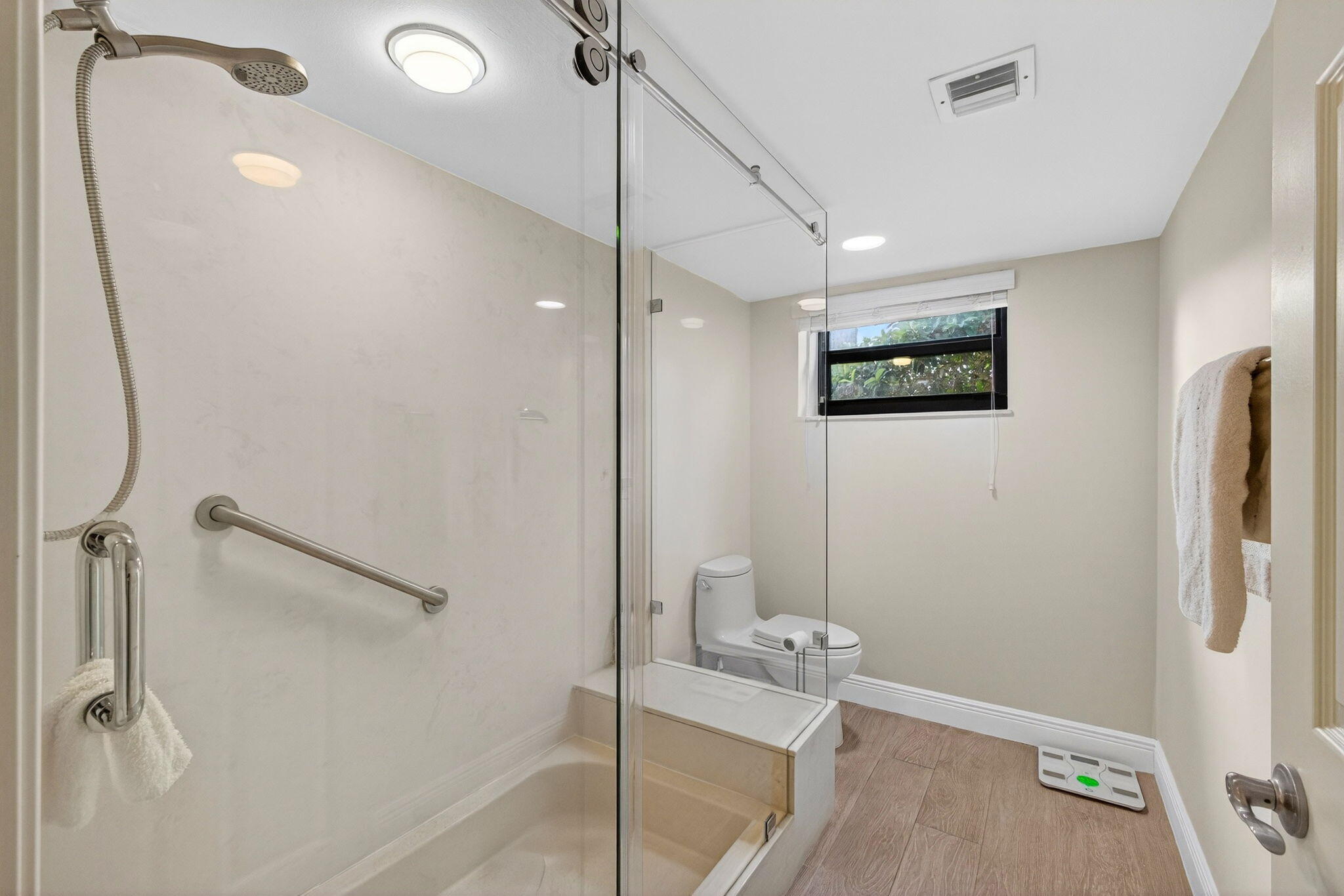 MLS #R11145563 image #23