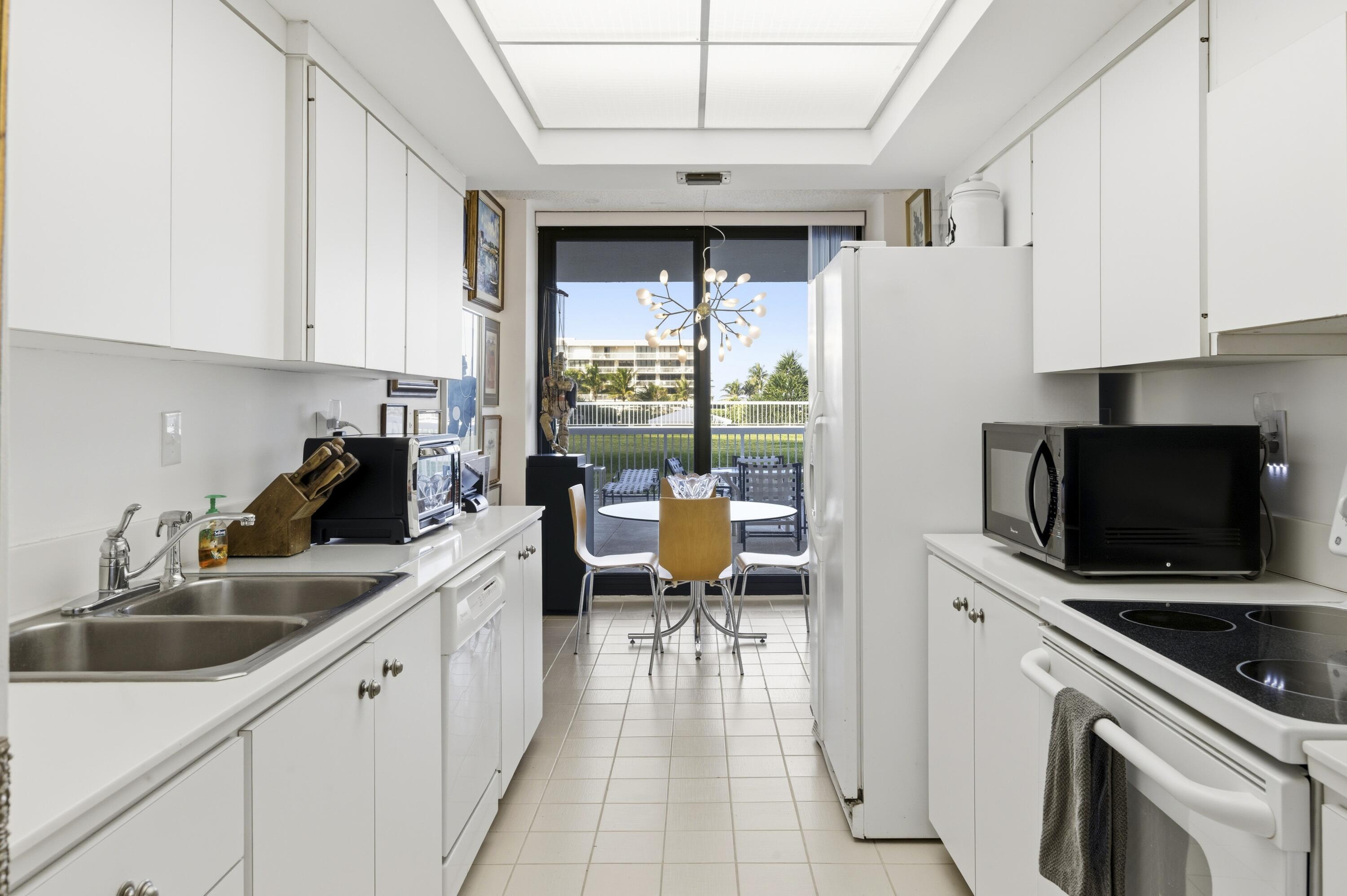 MLS #R11145570 image #6