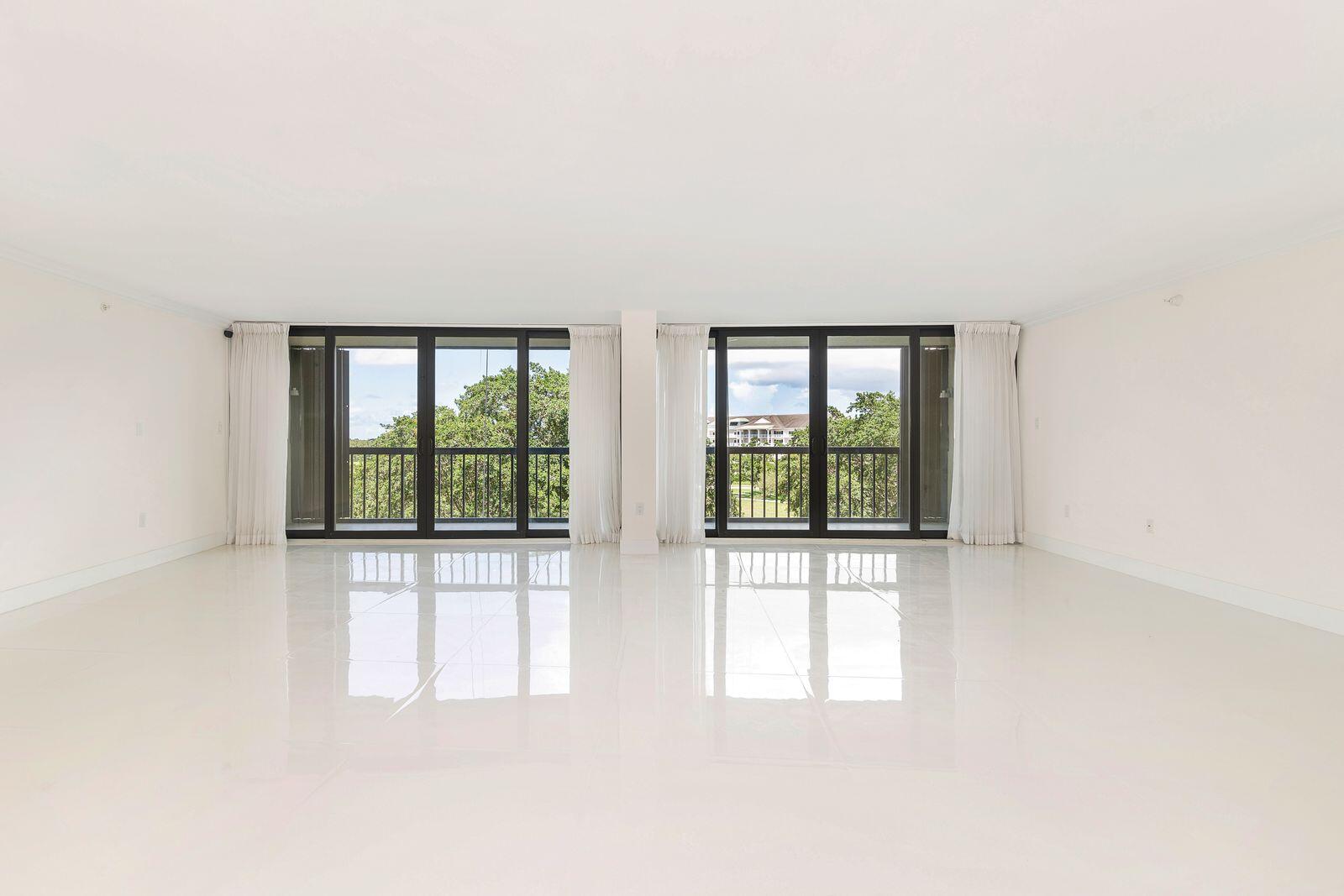 MLS #R11145698 image #1