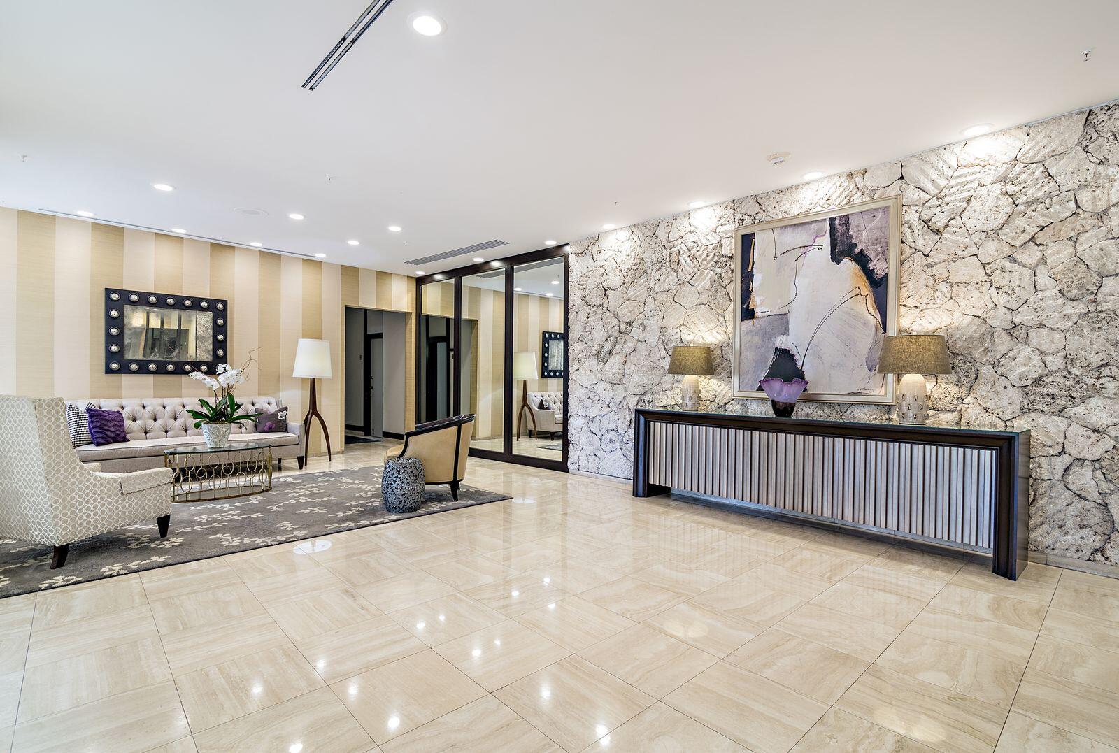 MLS #R11145698 image #32