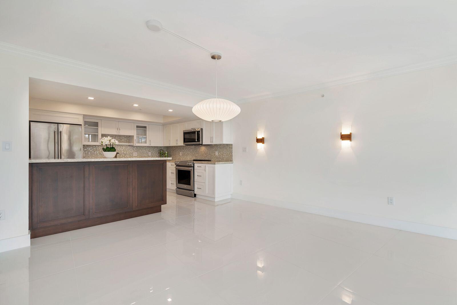 MLS #R11145698 image #6