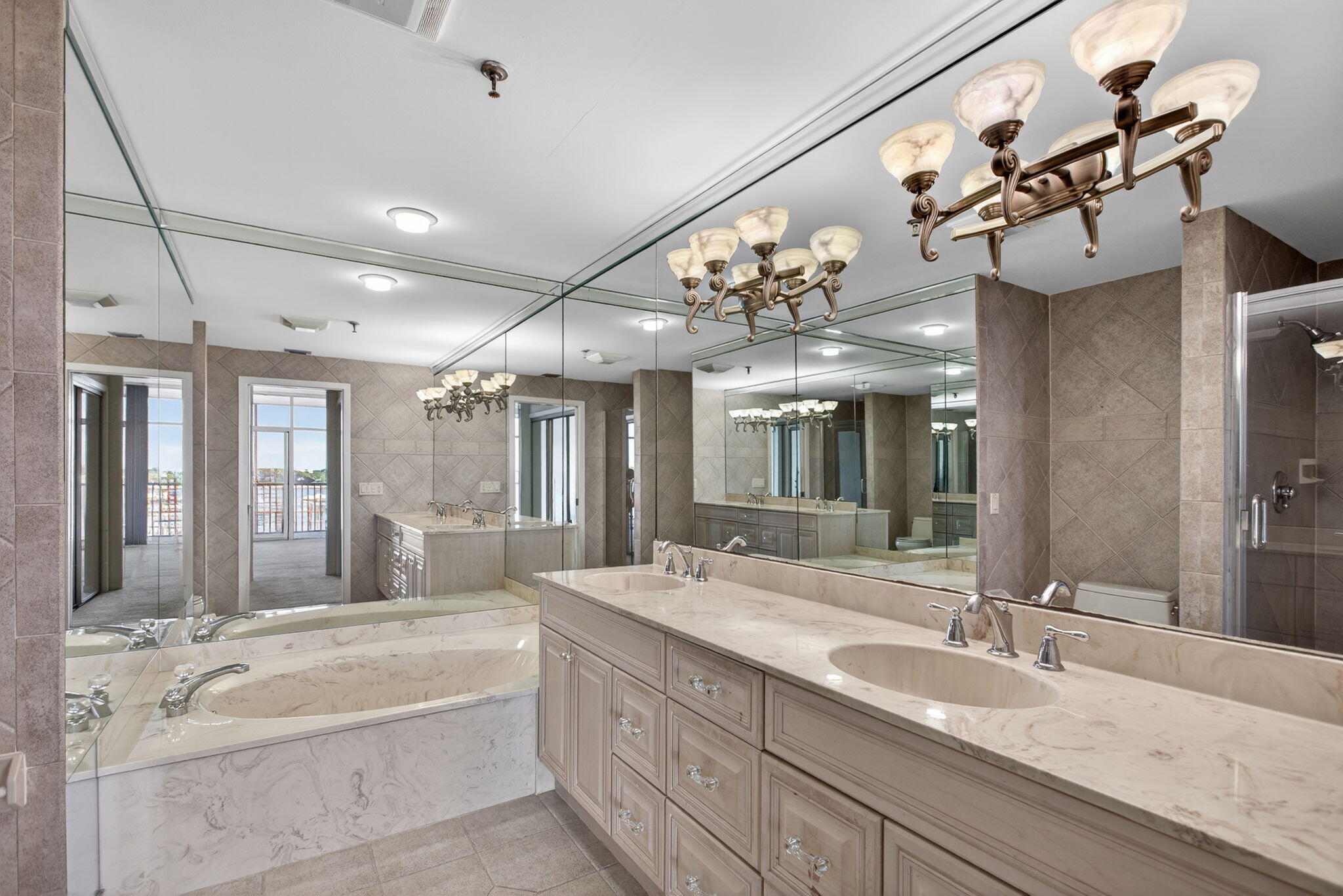 MLS #R11145805 image #14