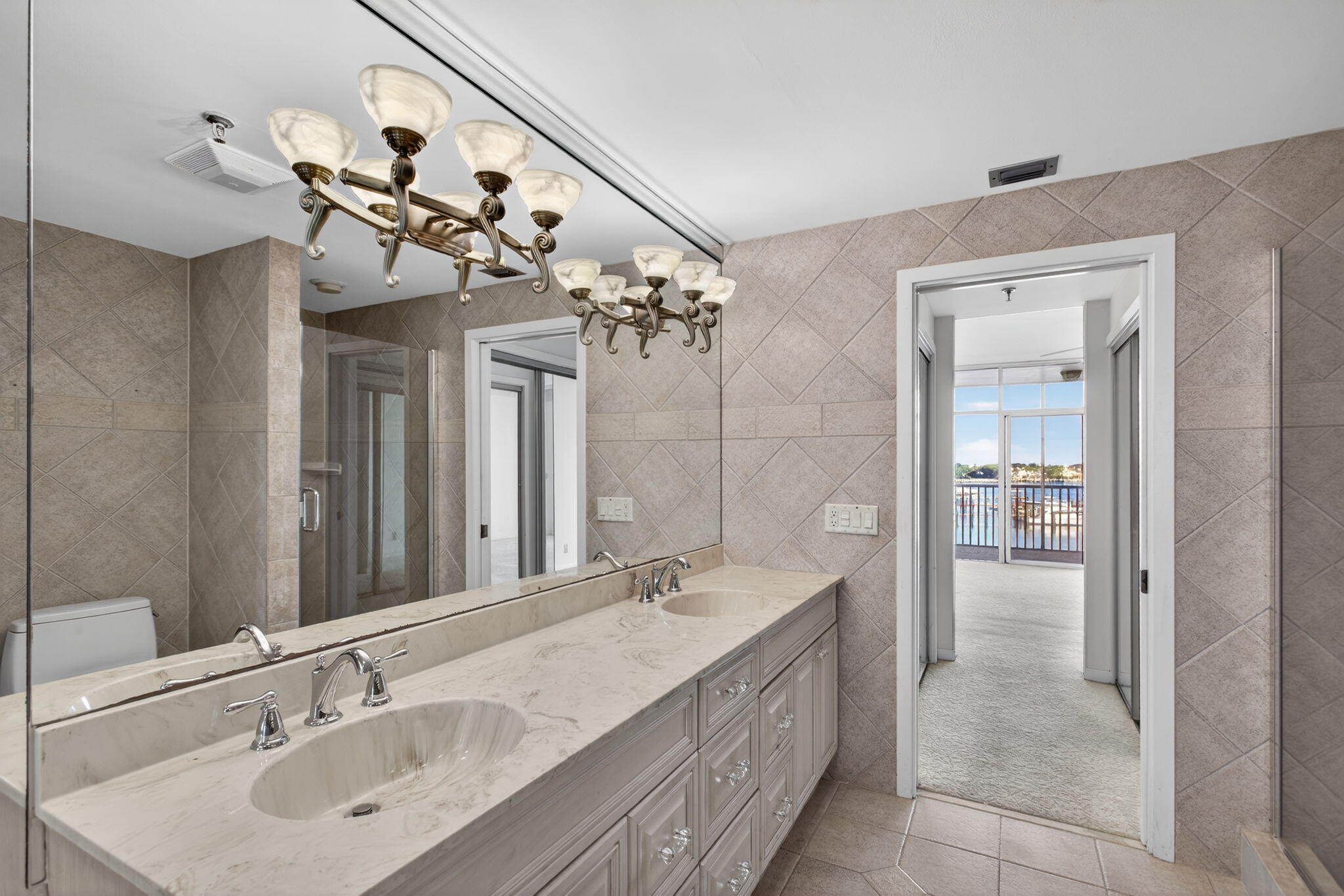 MLS #R11145805 image #15