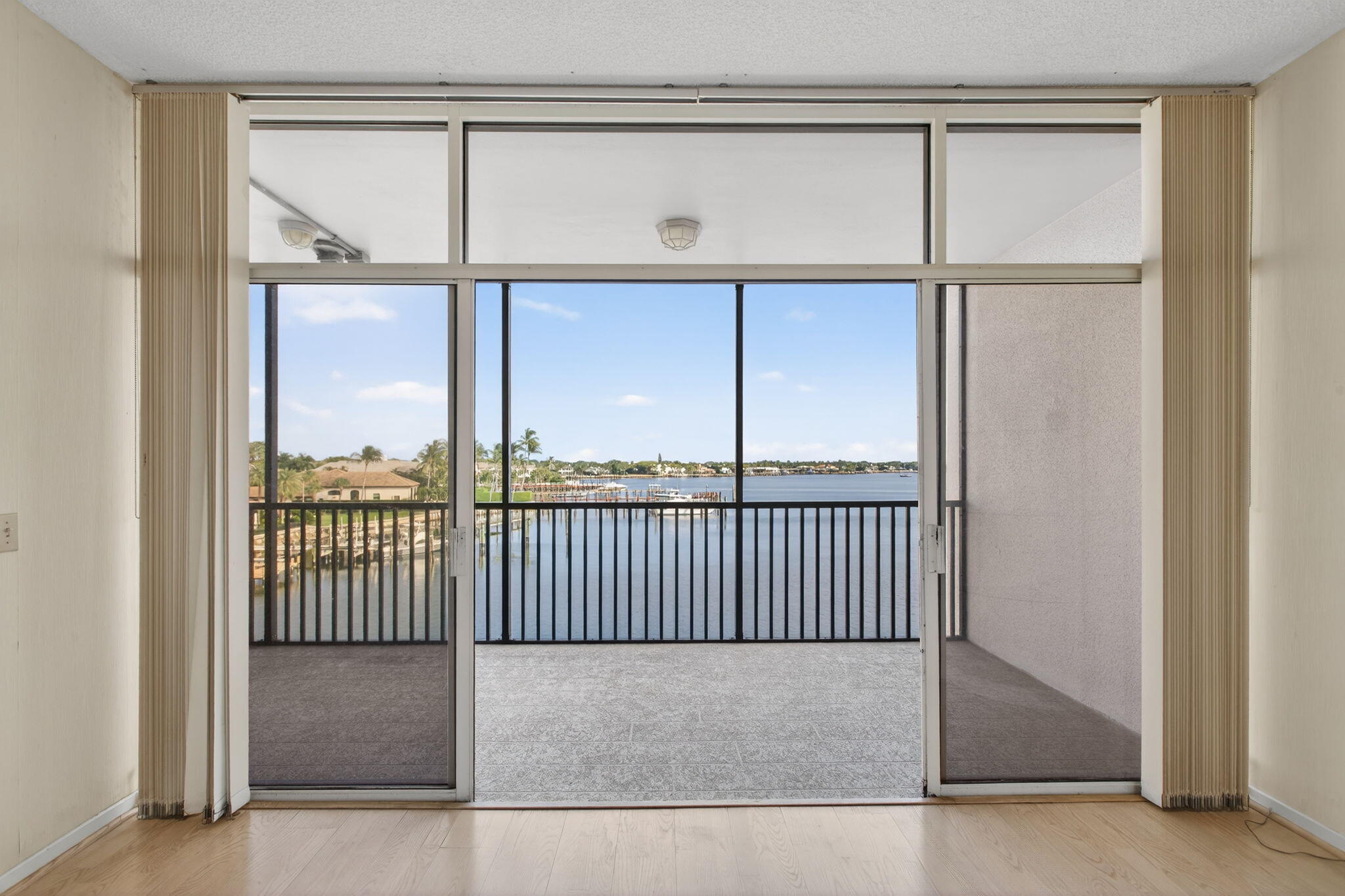 MLS #R11145805 image #7