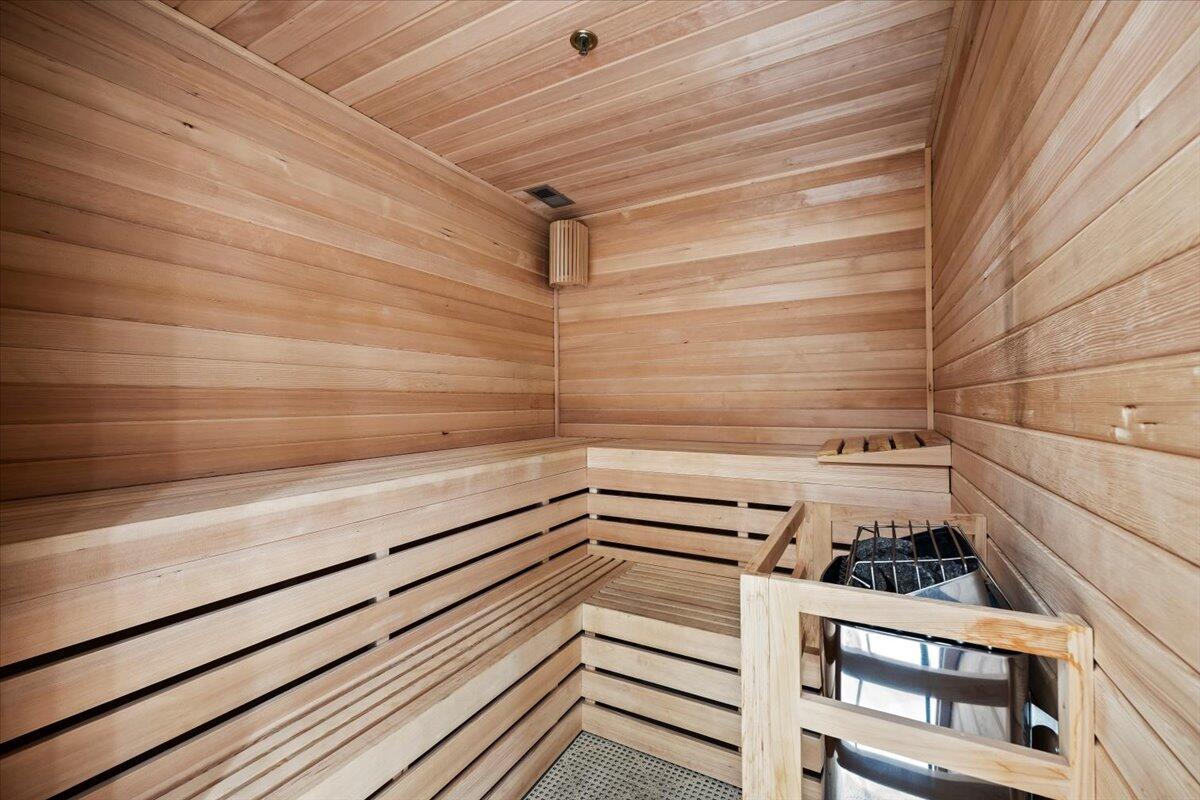 MLS #R11145858 image #42