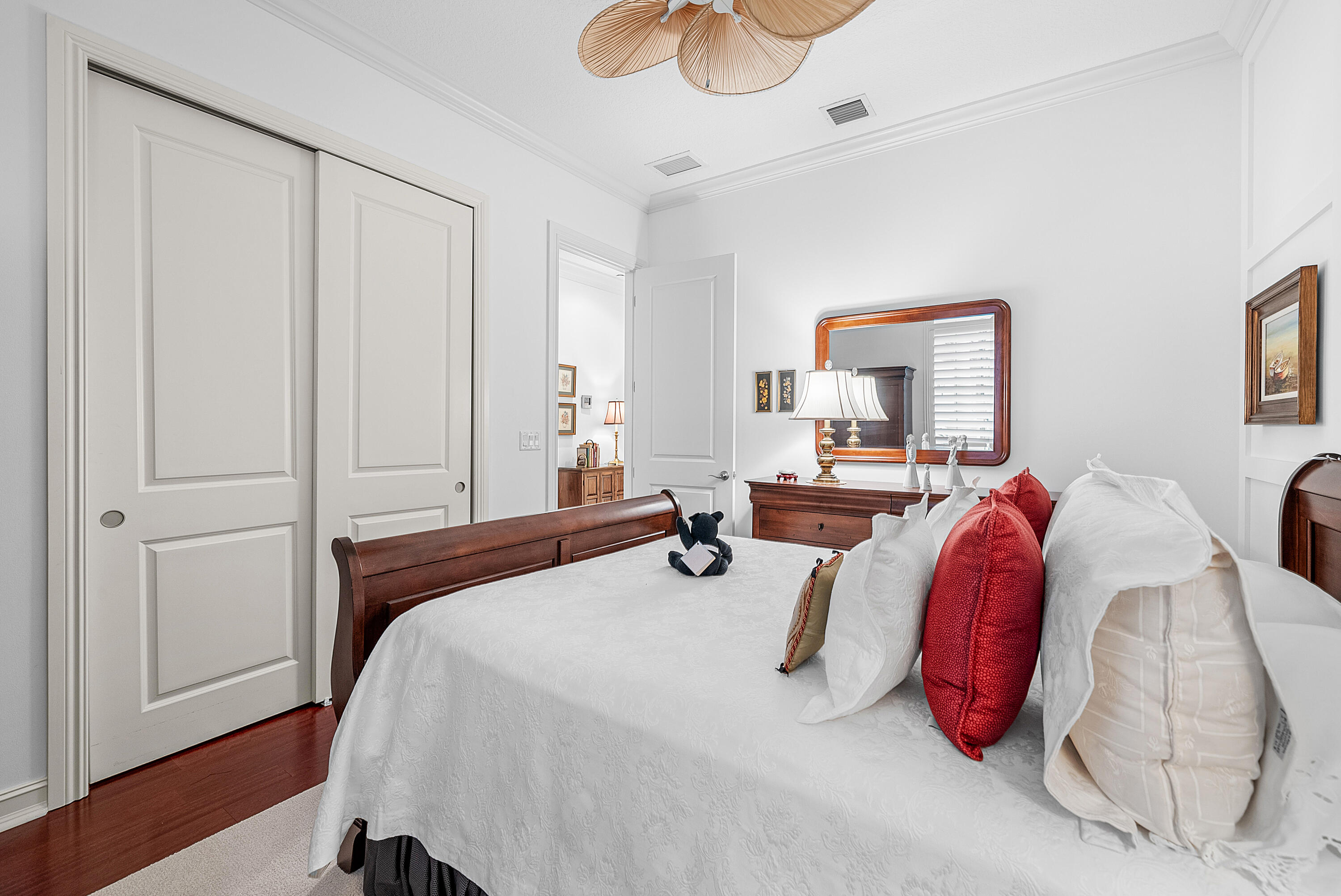 MLS #R11145879 image #31