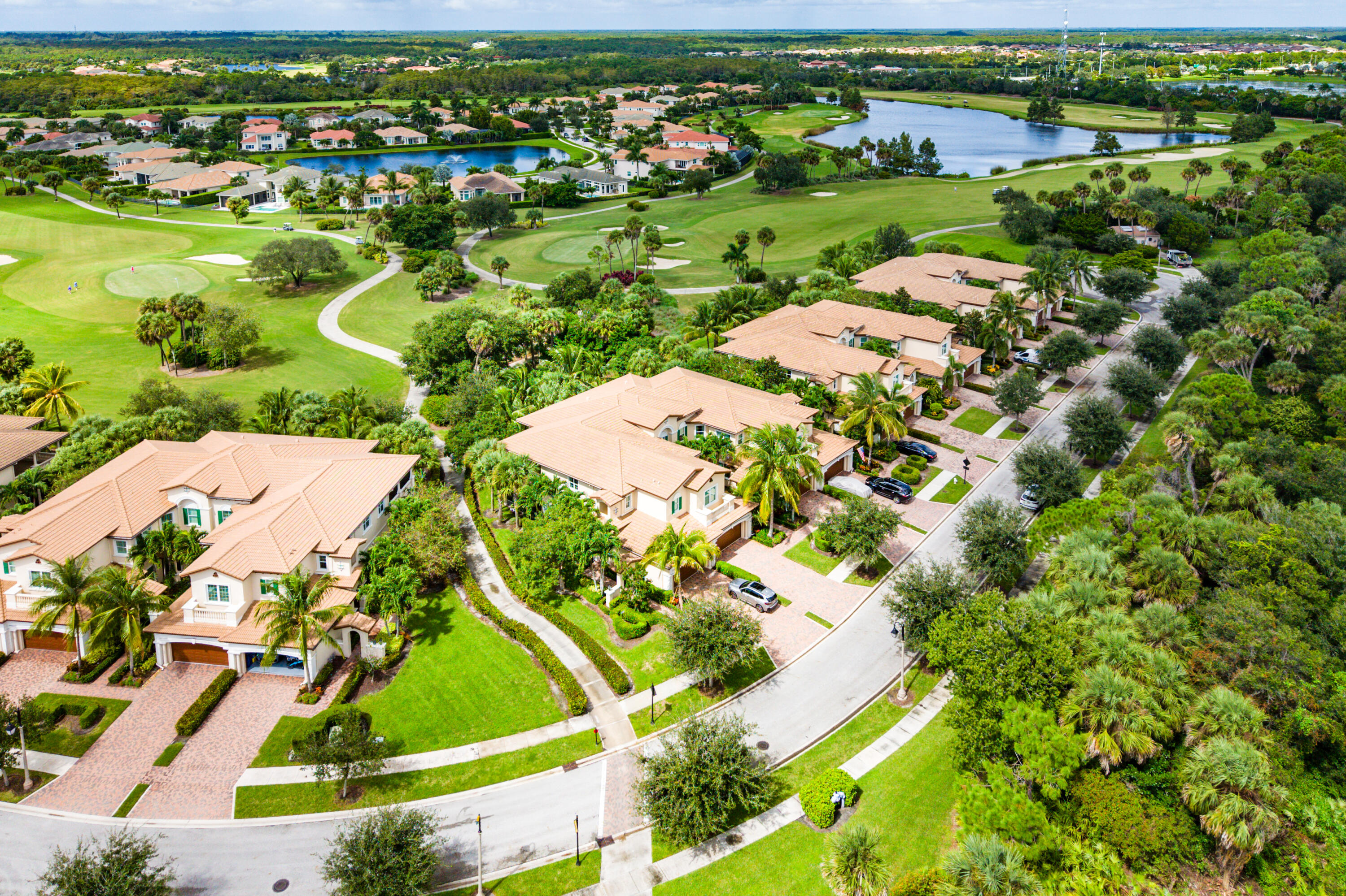 MLS #R11145879 image #64