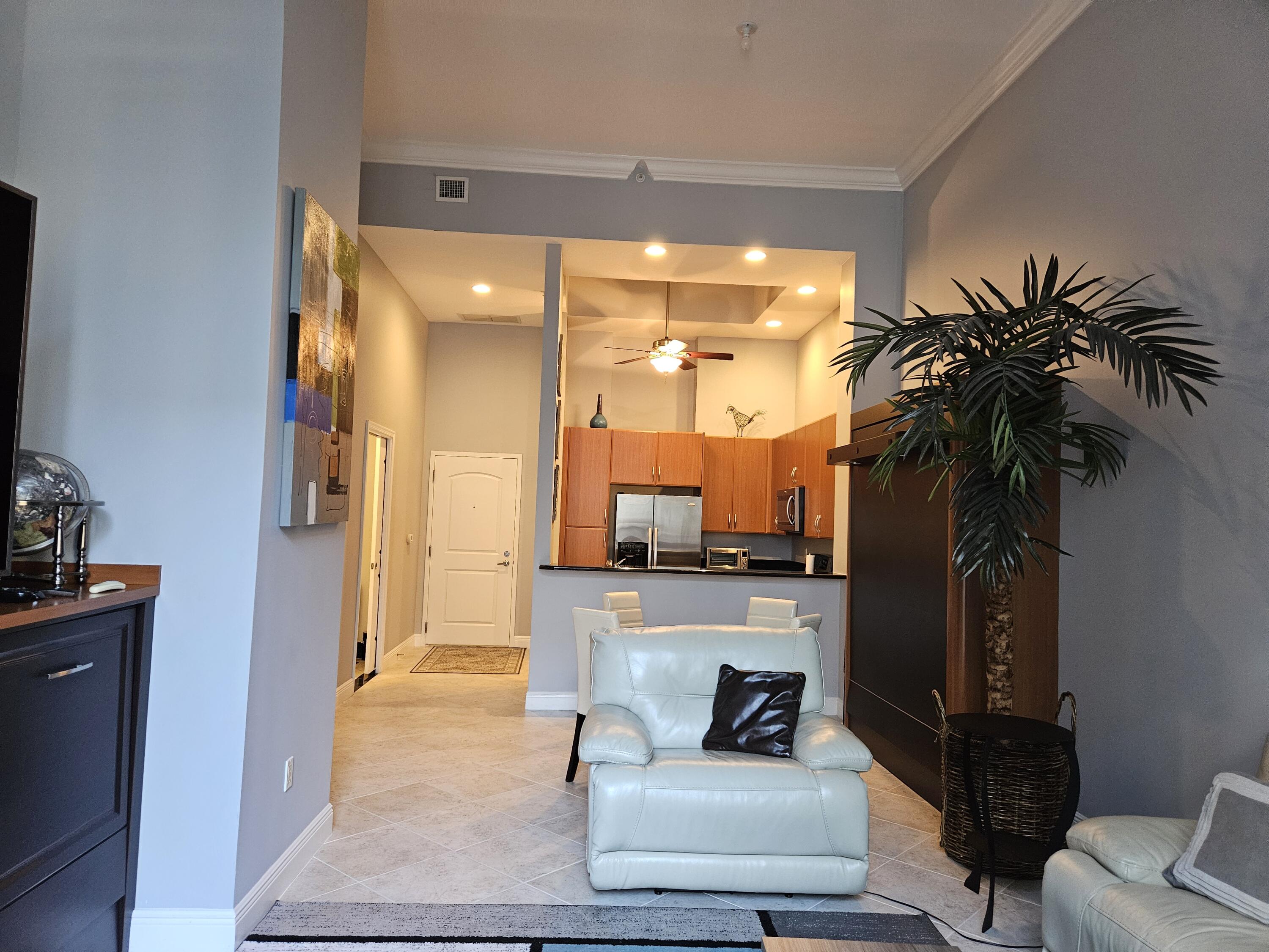 MLS #R11145890 image #1