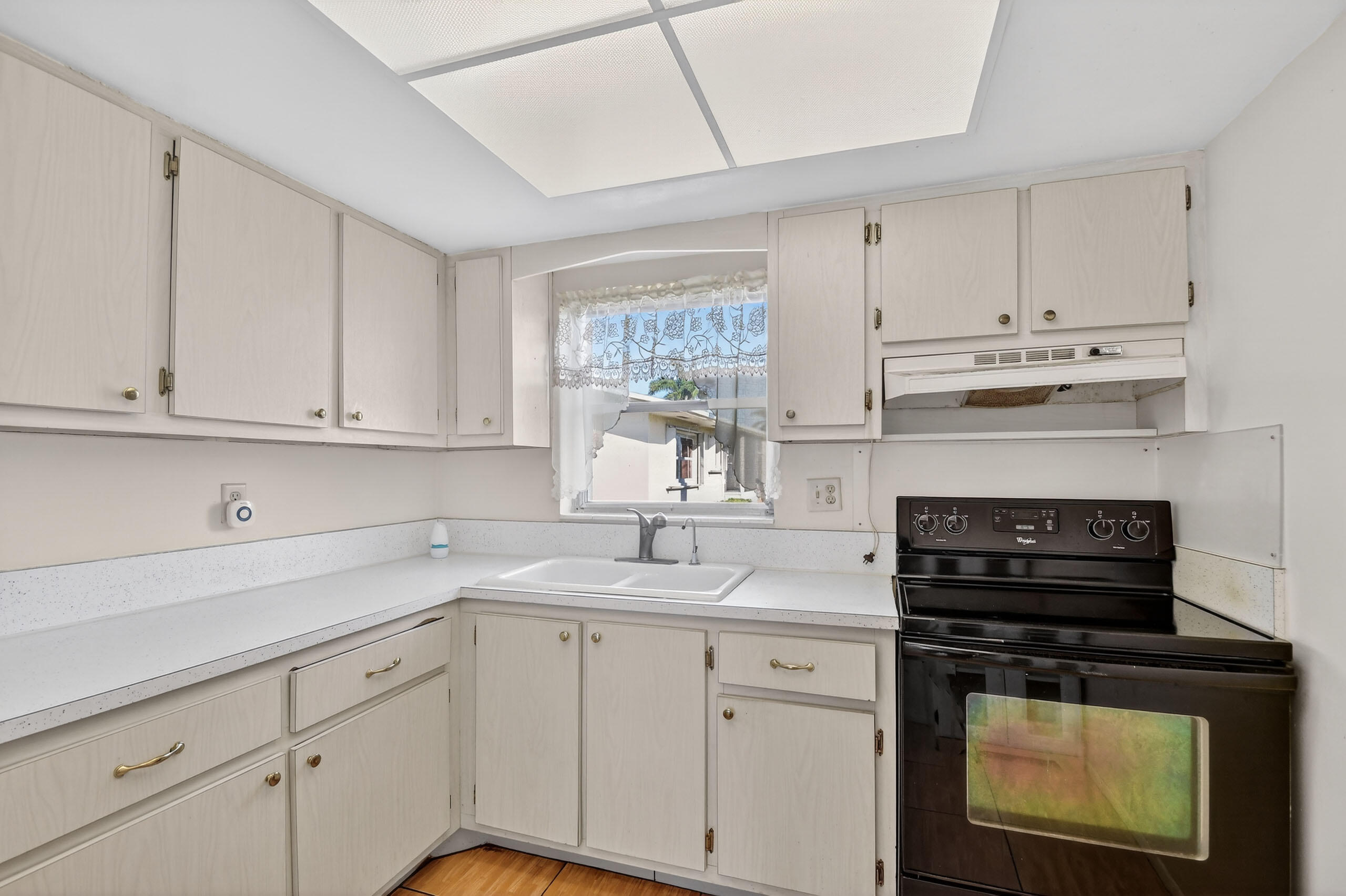 MLS #R11145934 image #15