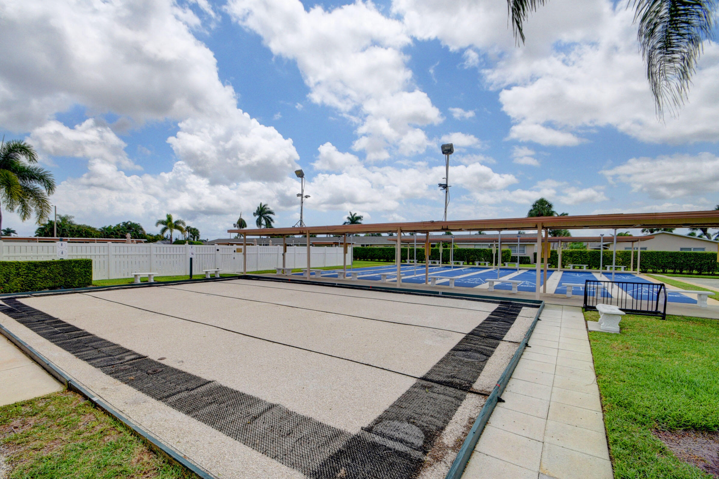 MLS #R11145934 image #54