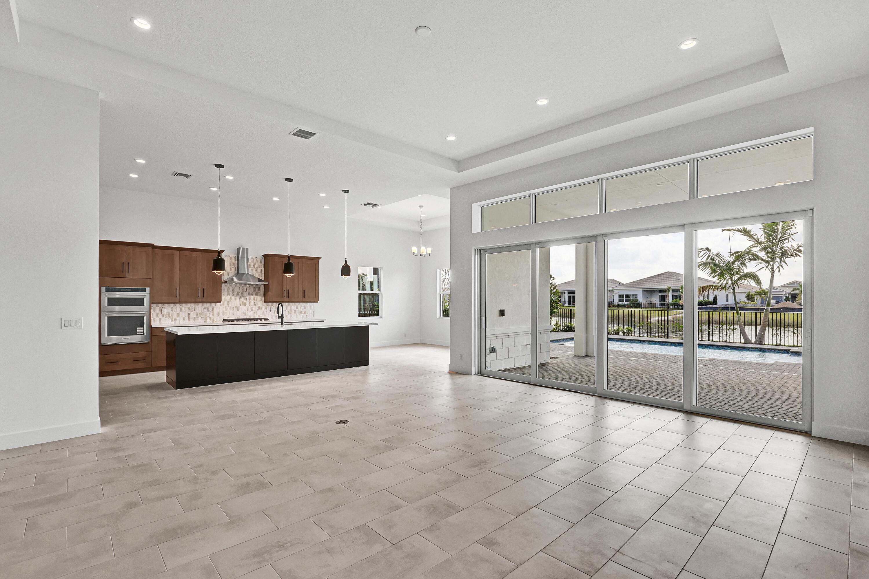 MLS #R11145966 image #12