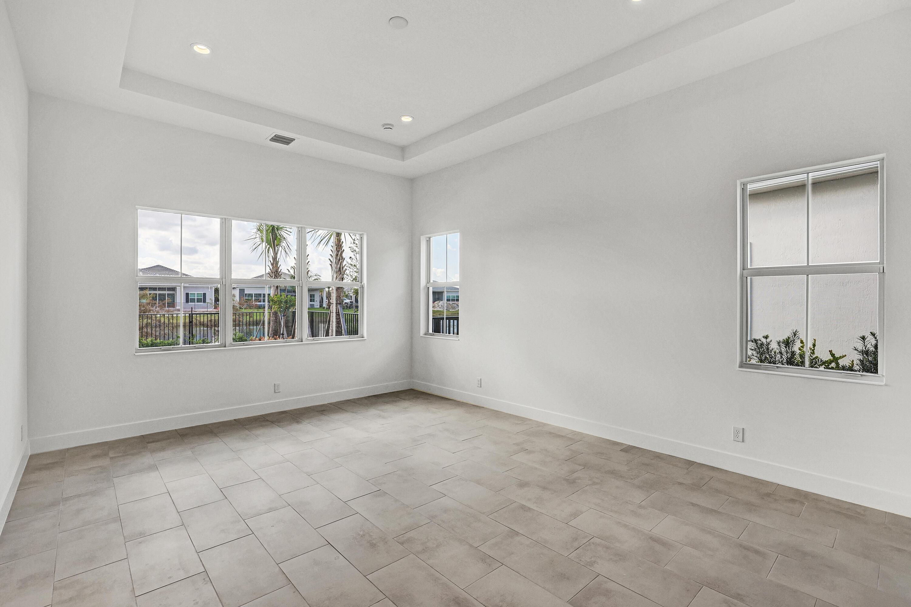 MLS #R11145966 image #16