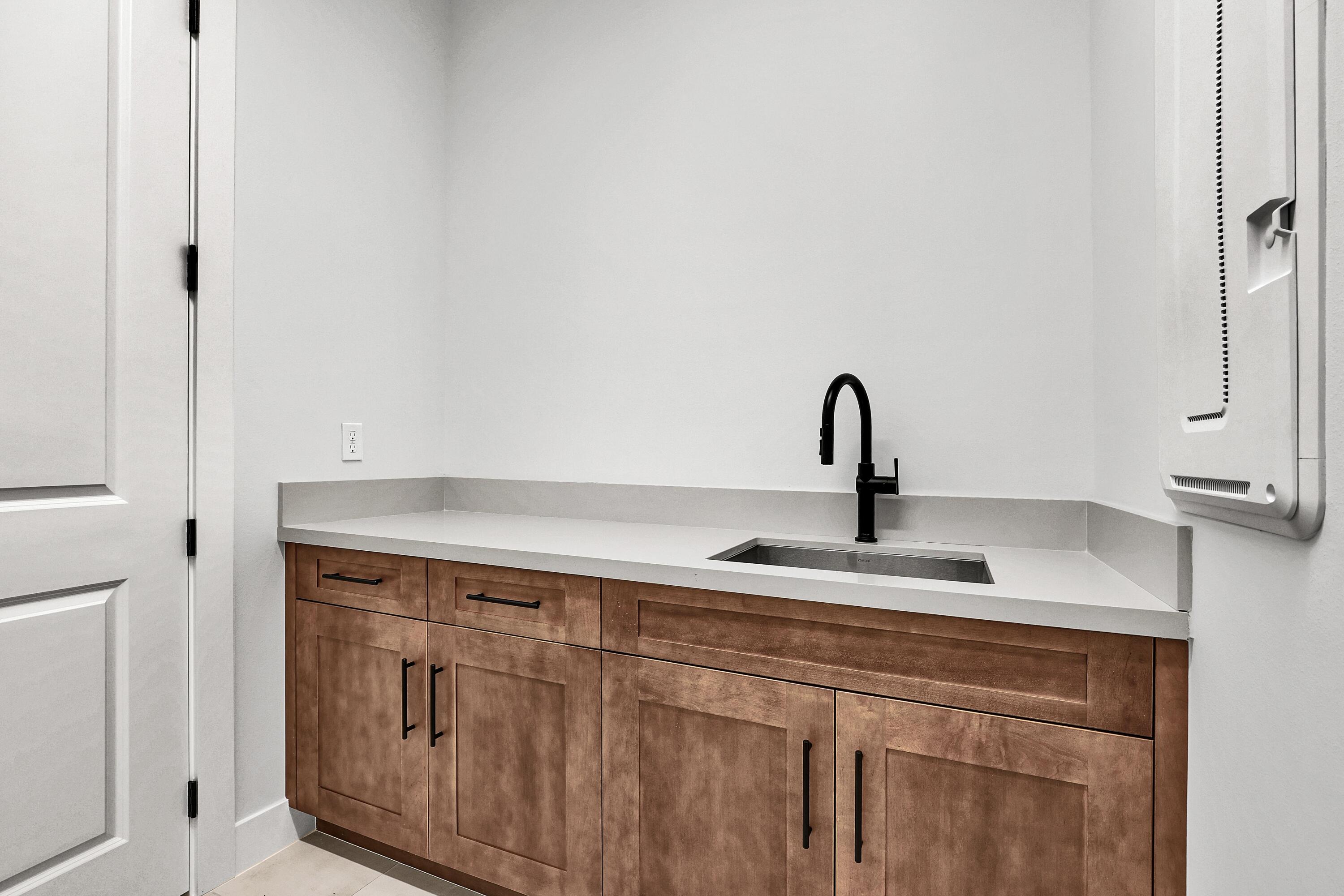 MLS #R11145966 image #27