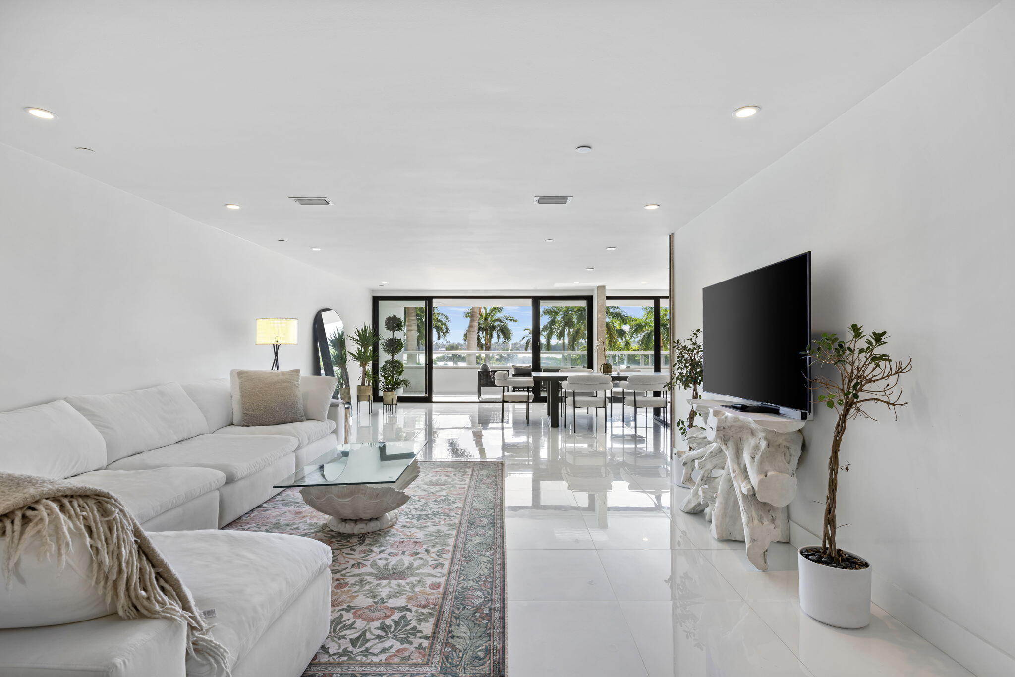 MLS #R11146062 image #1