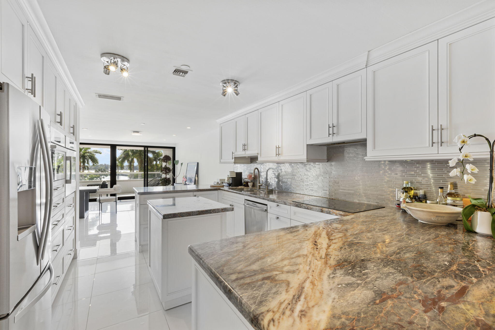 MLS #R11146062 image #9