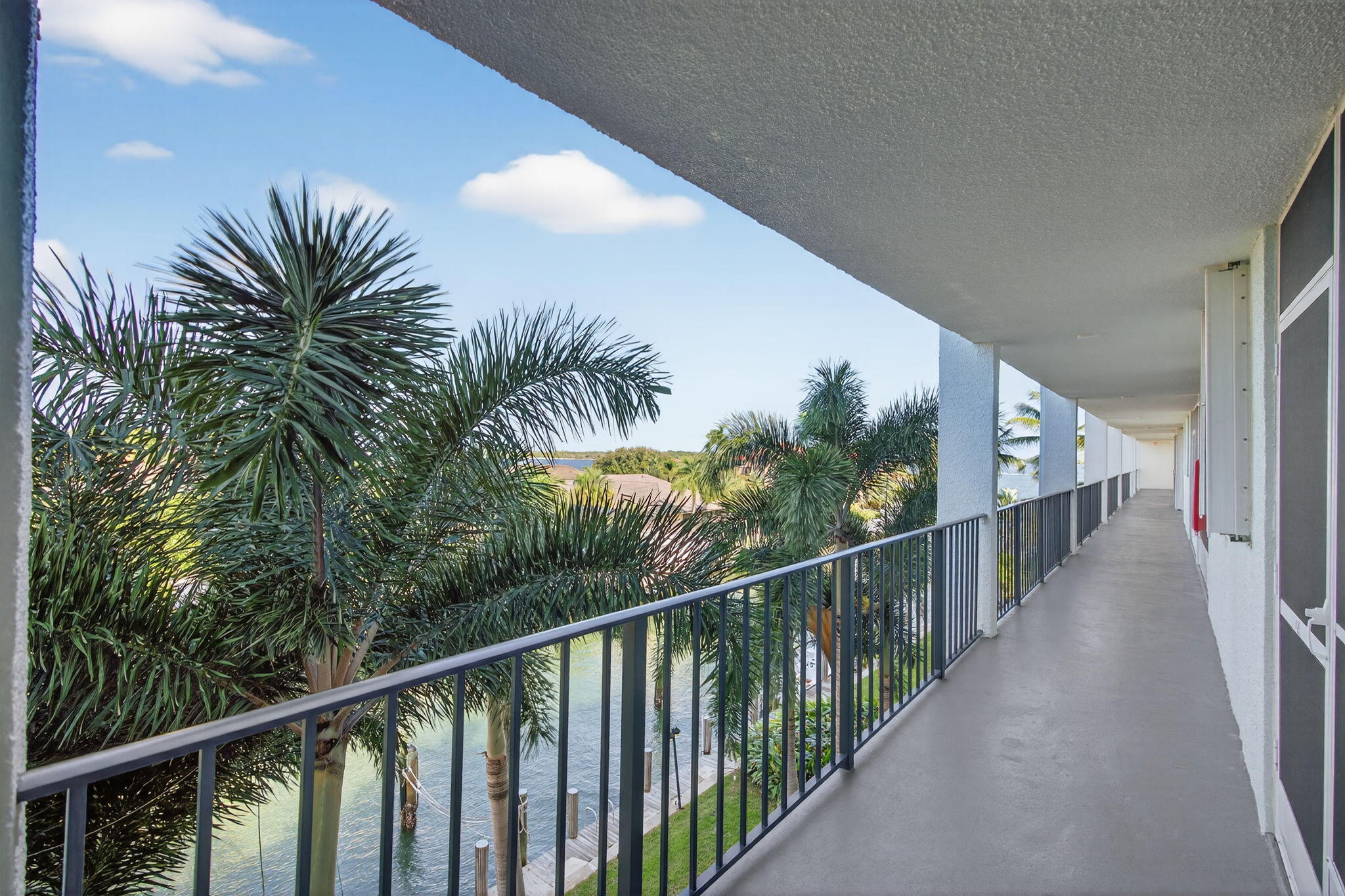 MLS #R11146127 image #1