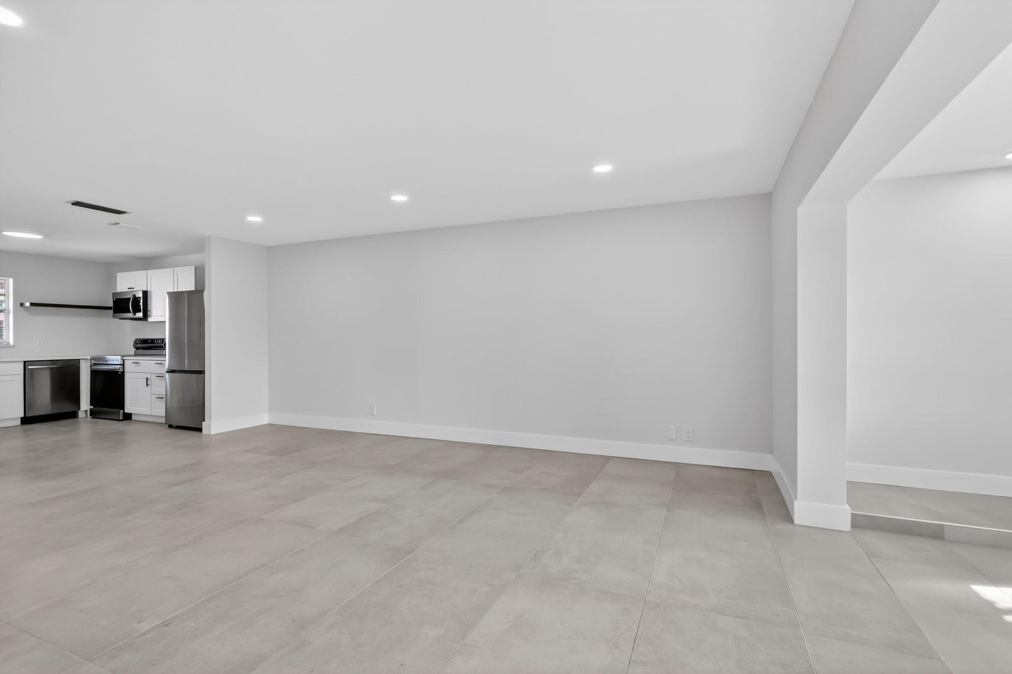 MLS #R11146235 image #12