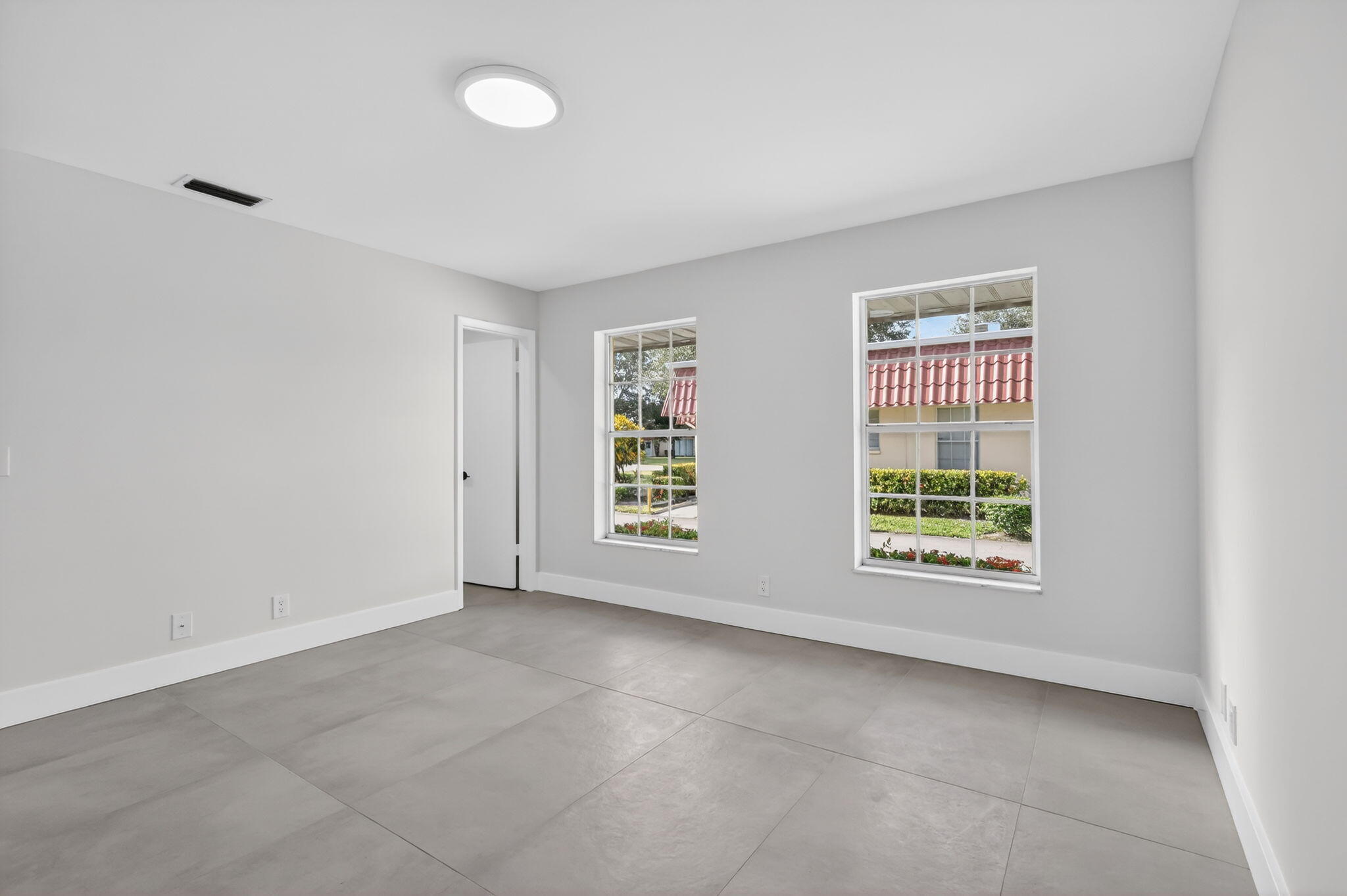 MLS #R11146235 image #21