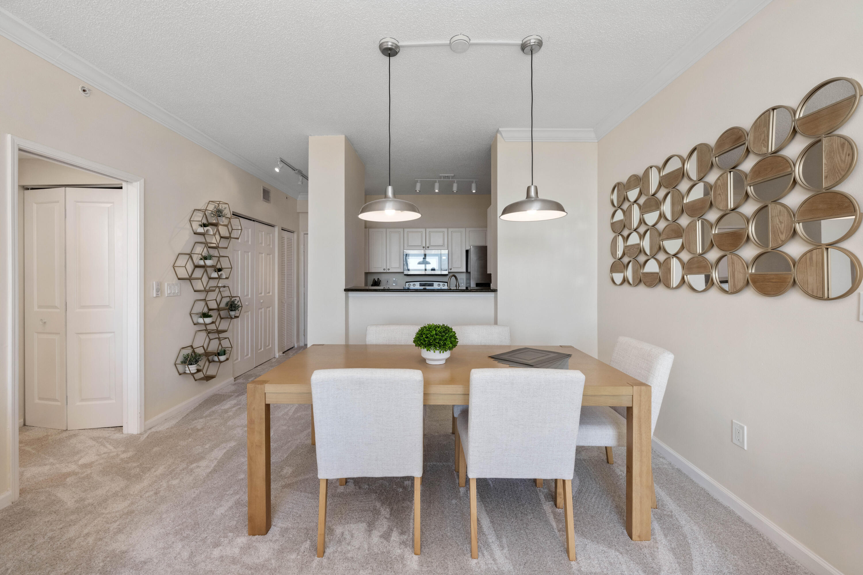 MLS #R11146245 image #5