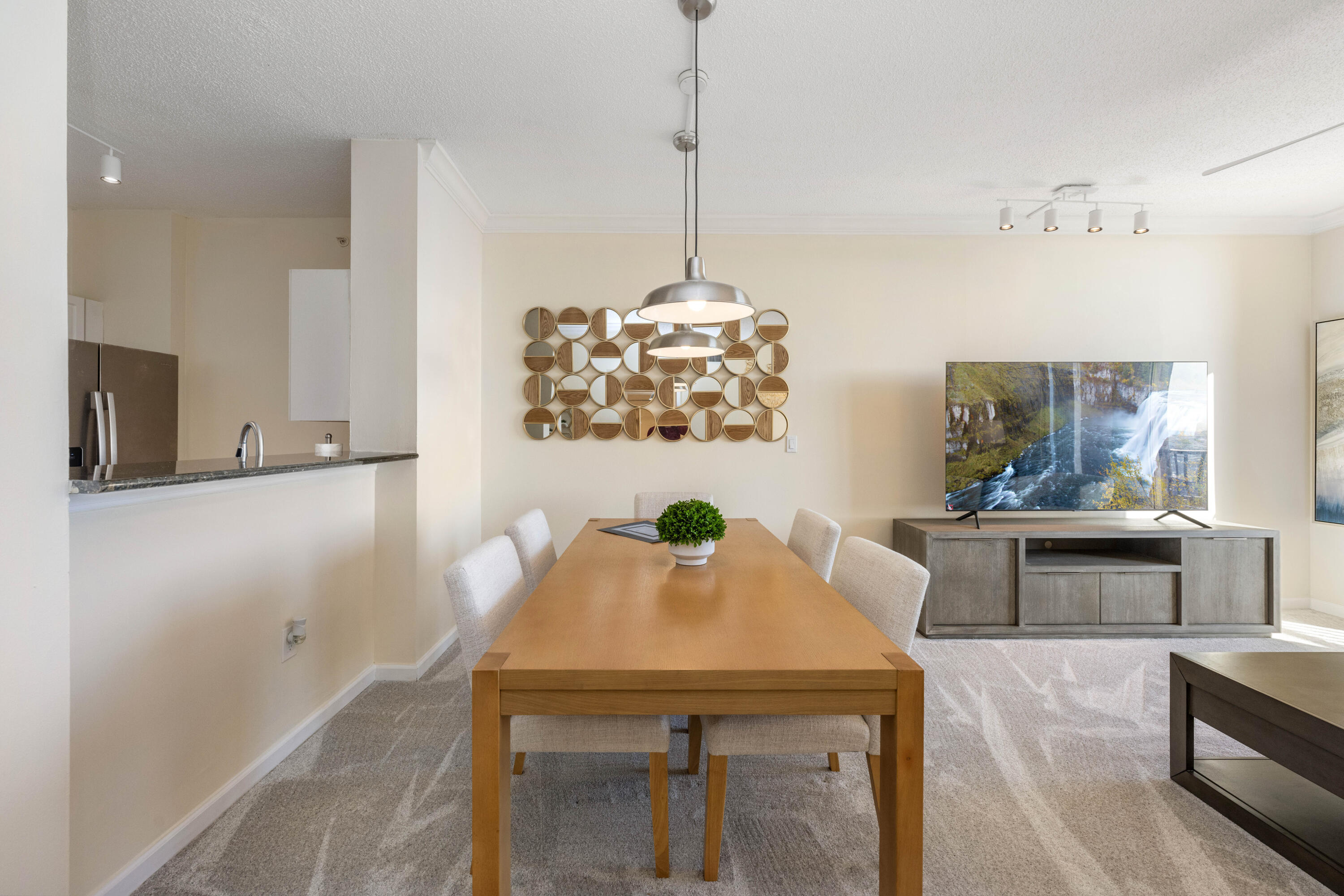 MLS #R11146245 image #6