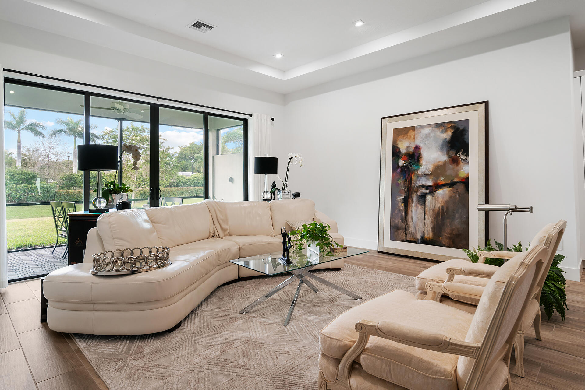 MLS #R11146281 image #1