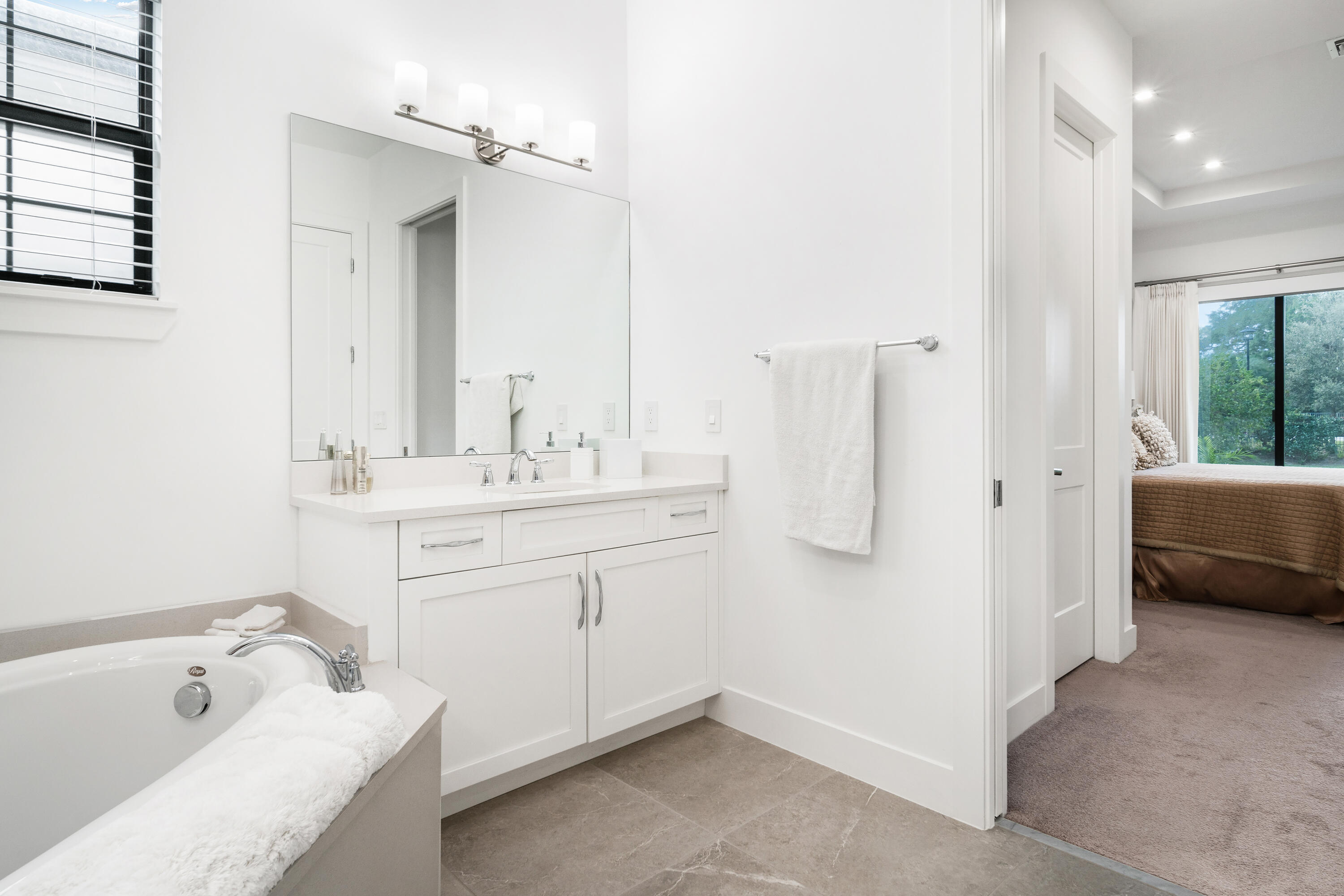 MLS #R11146281 image #12