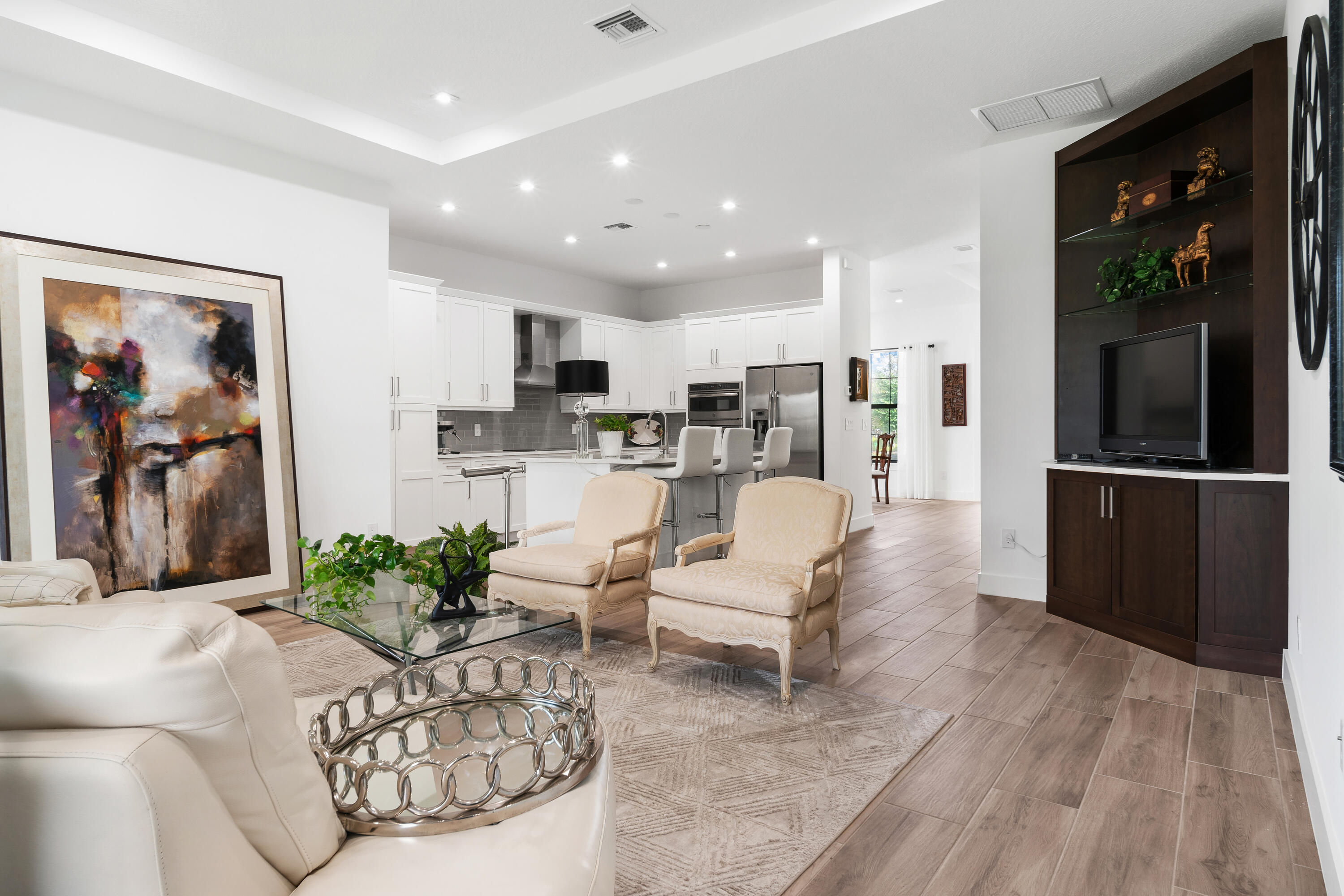 MLS #R11146281 image #2