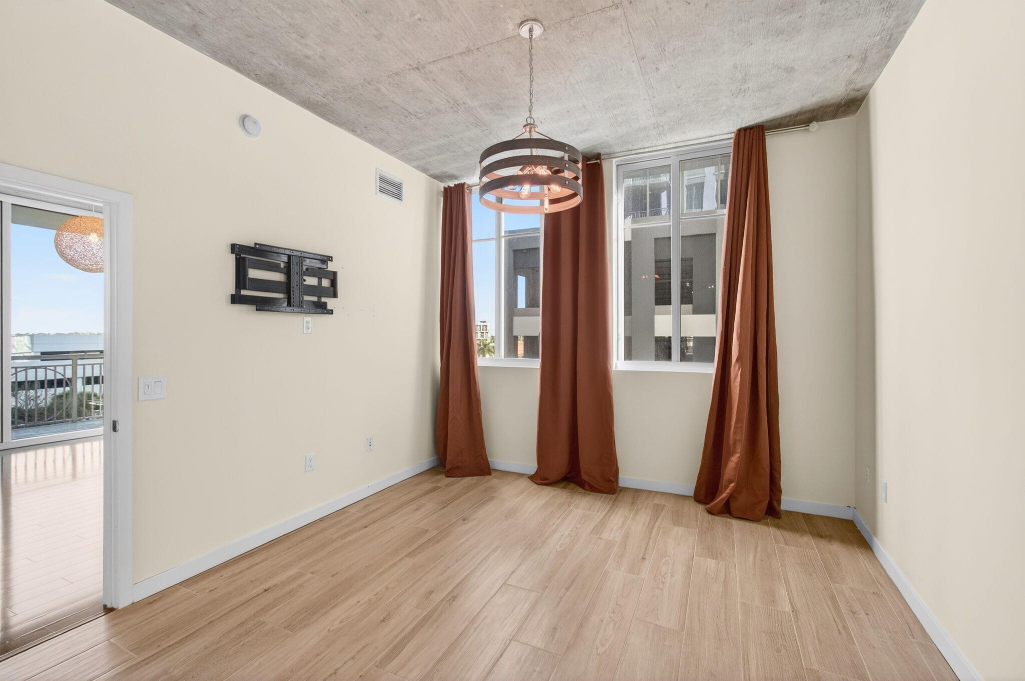 MLS #R11146331 image #28