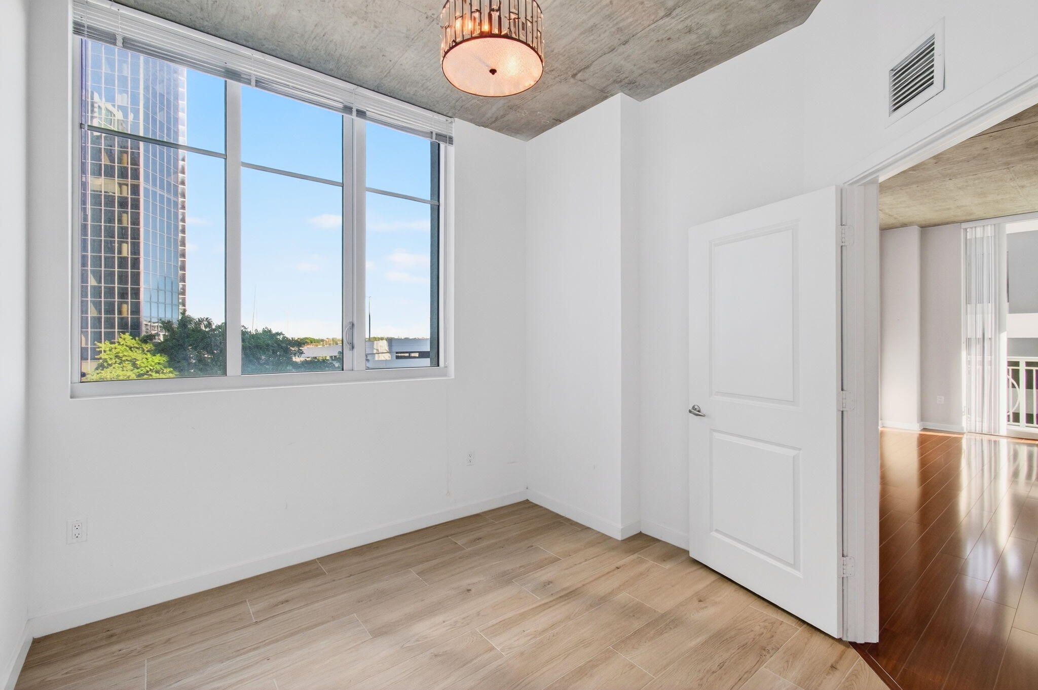 MLS #R11146331 image #38