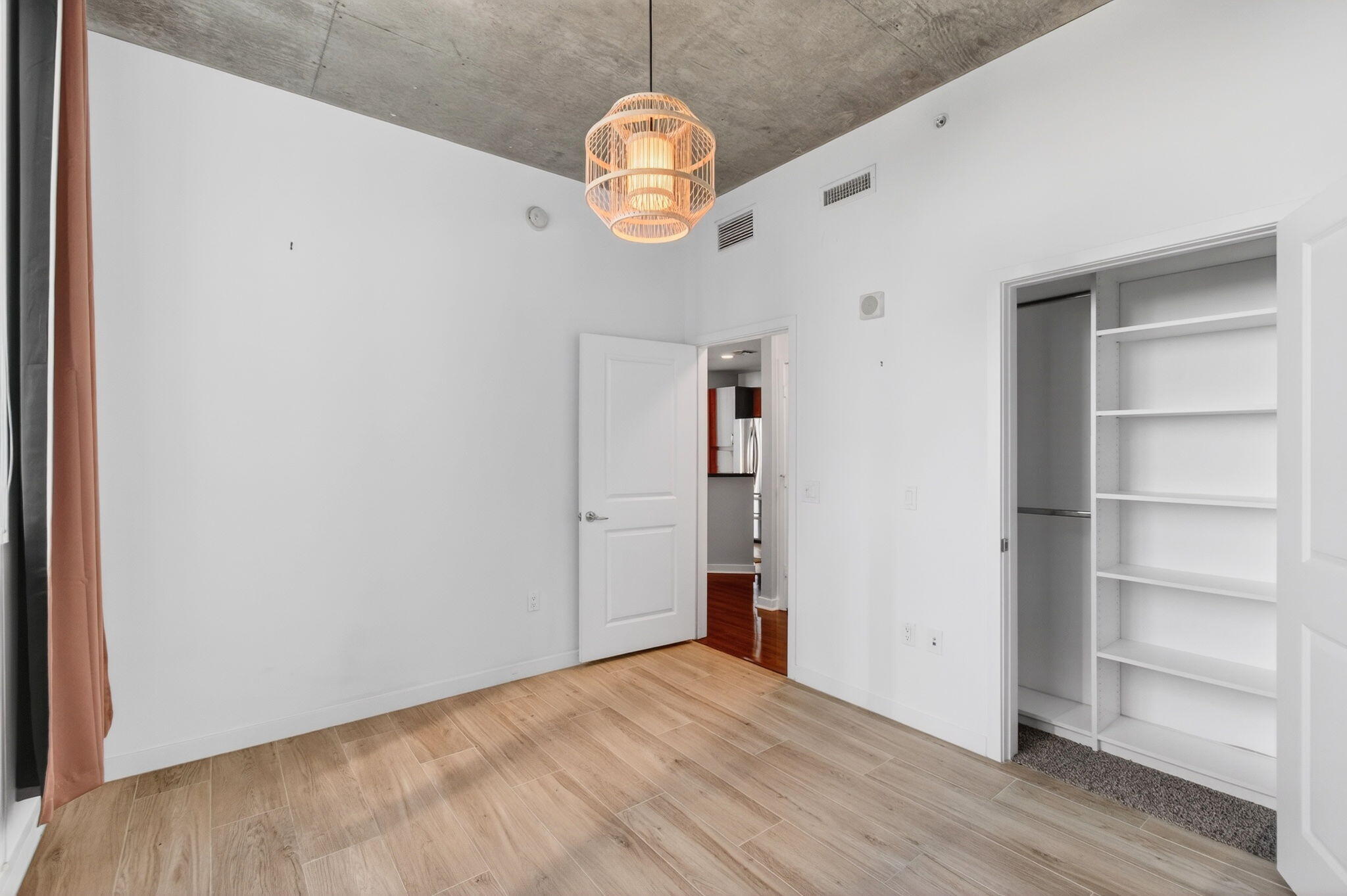 MLS #R11146331 image #44