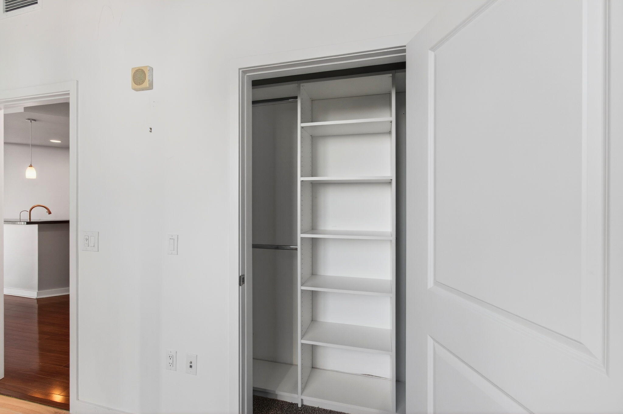 MLS #R11146331 image #45