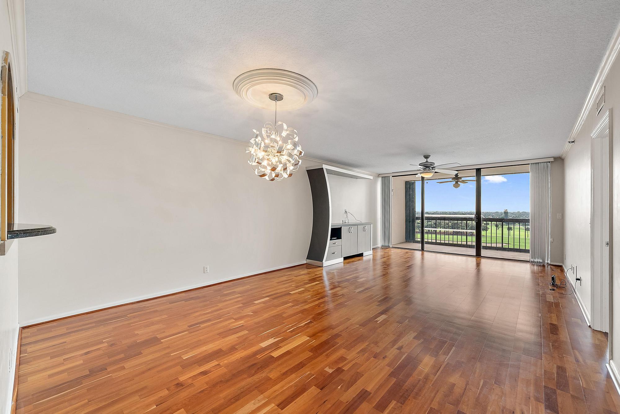 MLS #R11146343 image #2