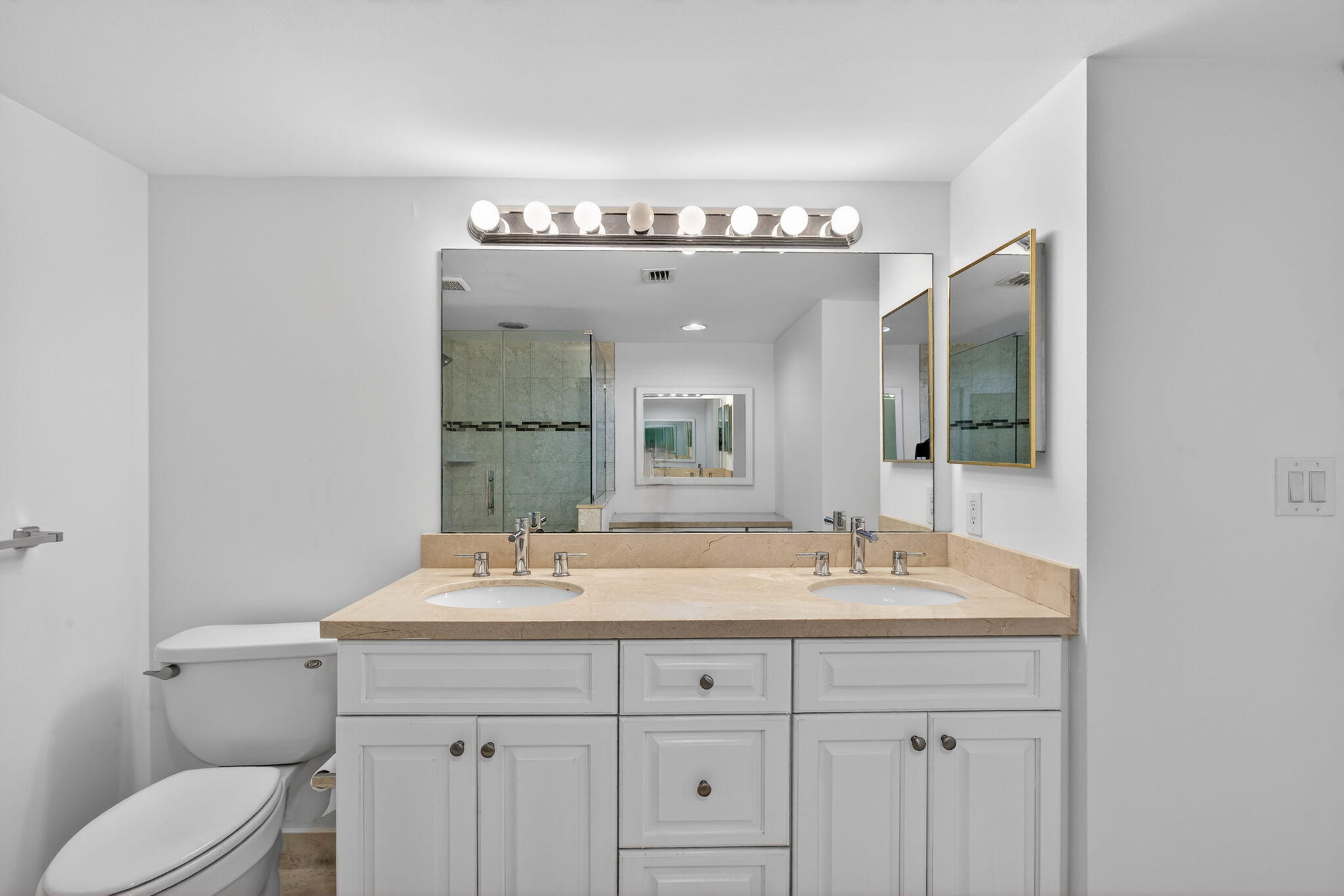 MLS #R11146392 image #19