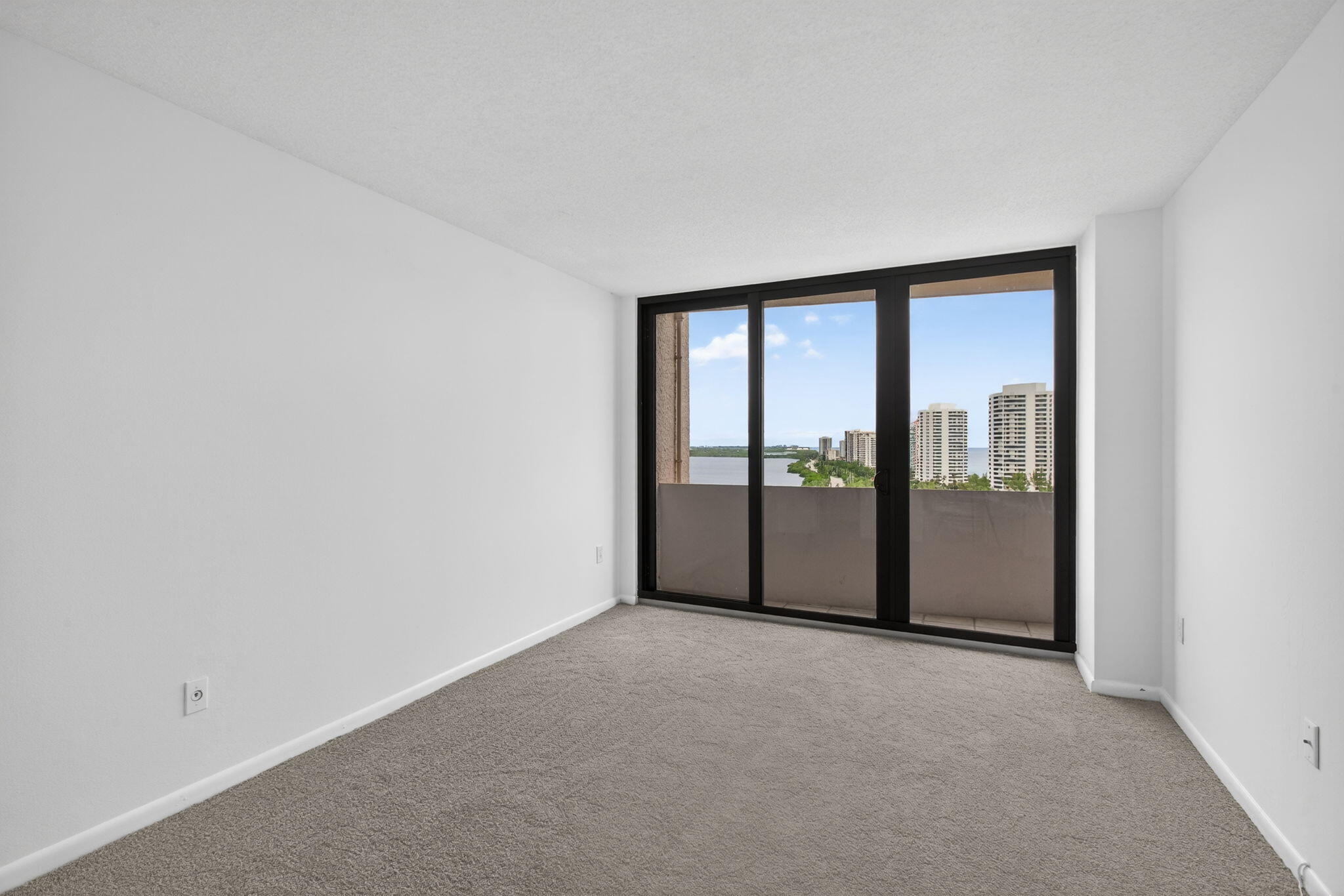 MLS #R11146392 image #35