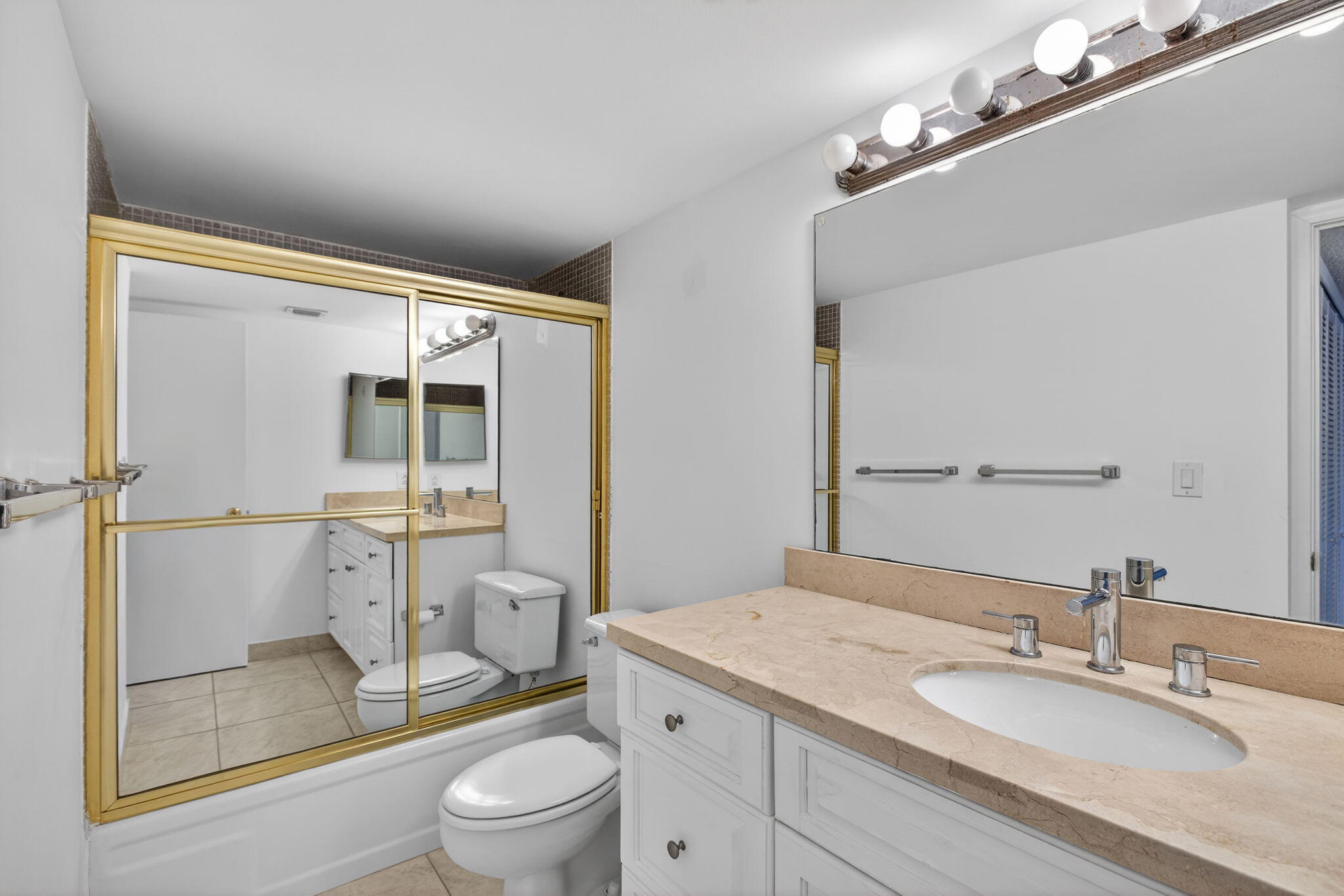 MLS #R11146392 image #39