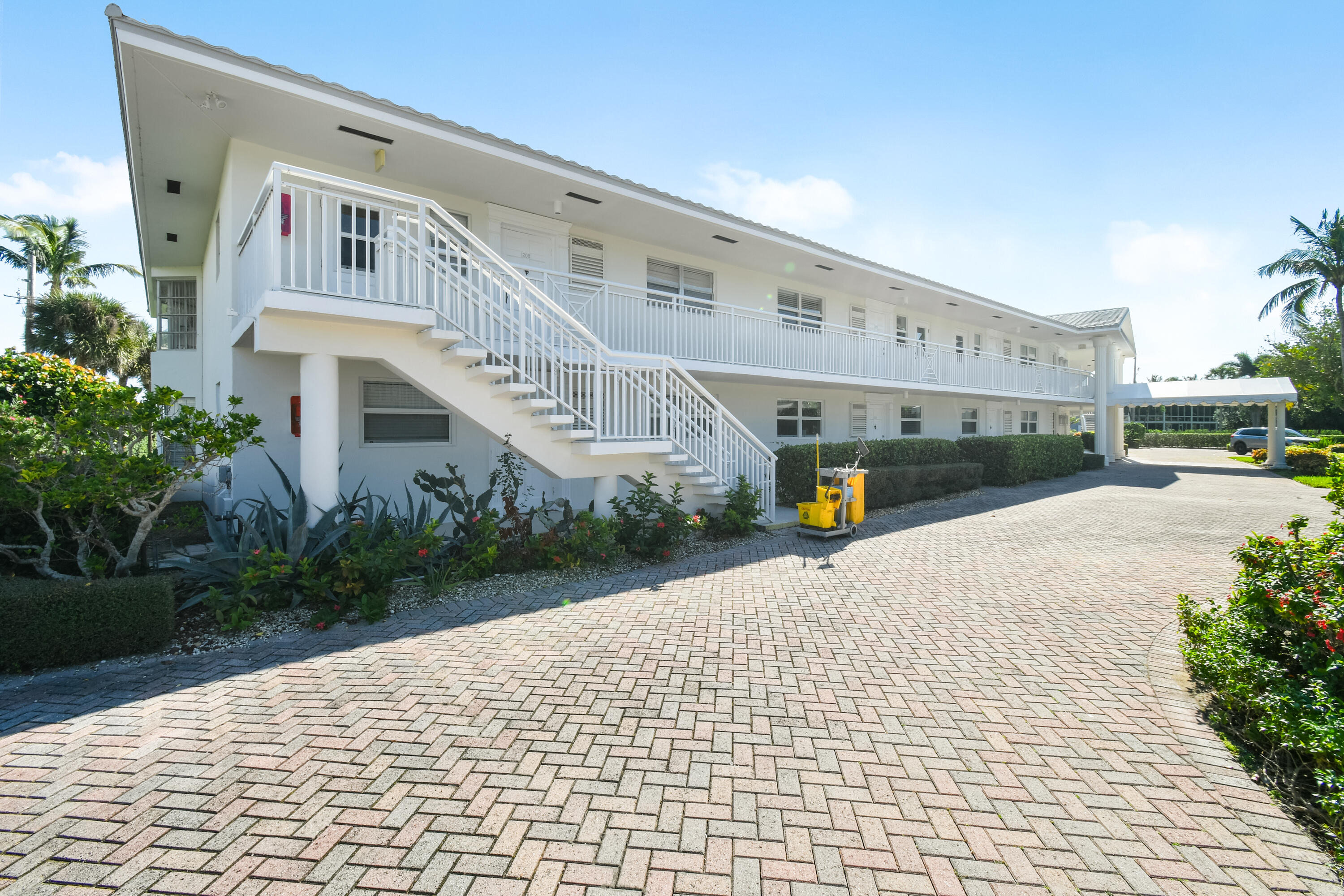 MLS #R11146467 image #6