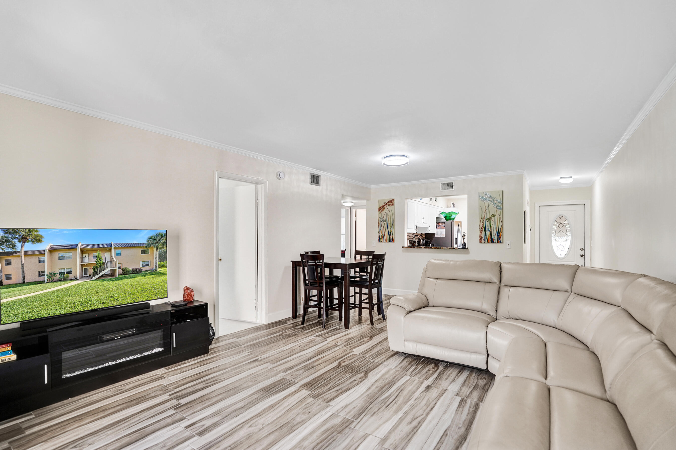 MLS #R11146513 image #2