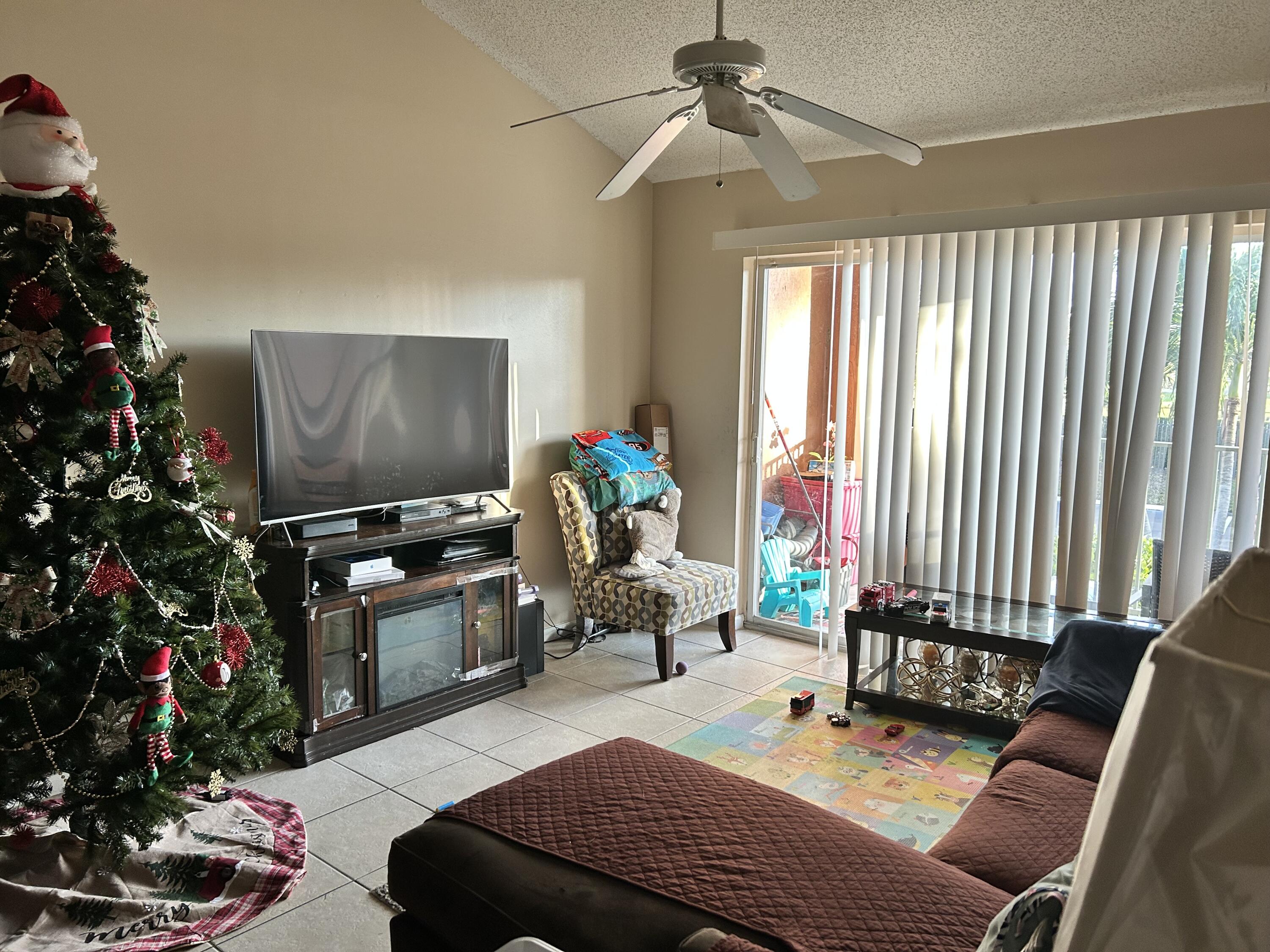 MLS #R11146688 image #8