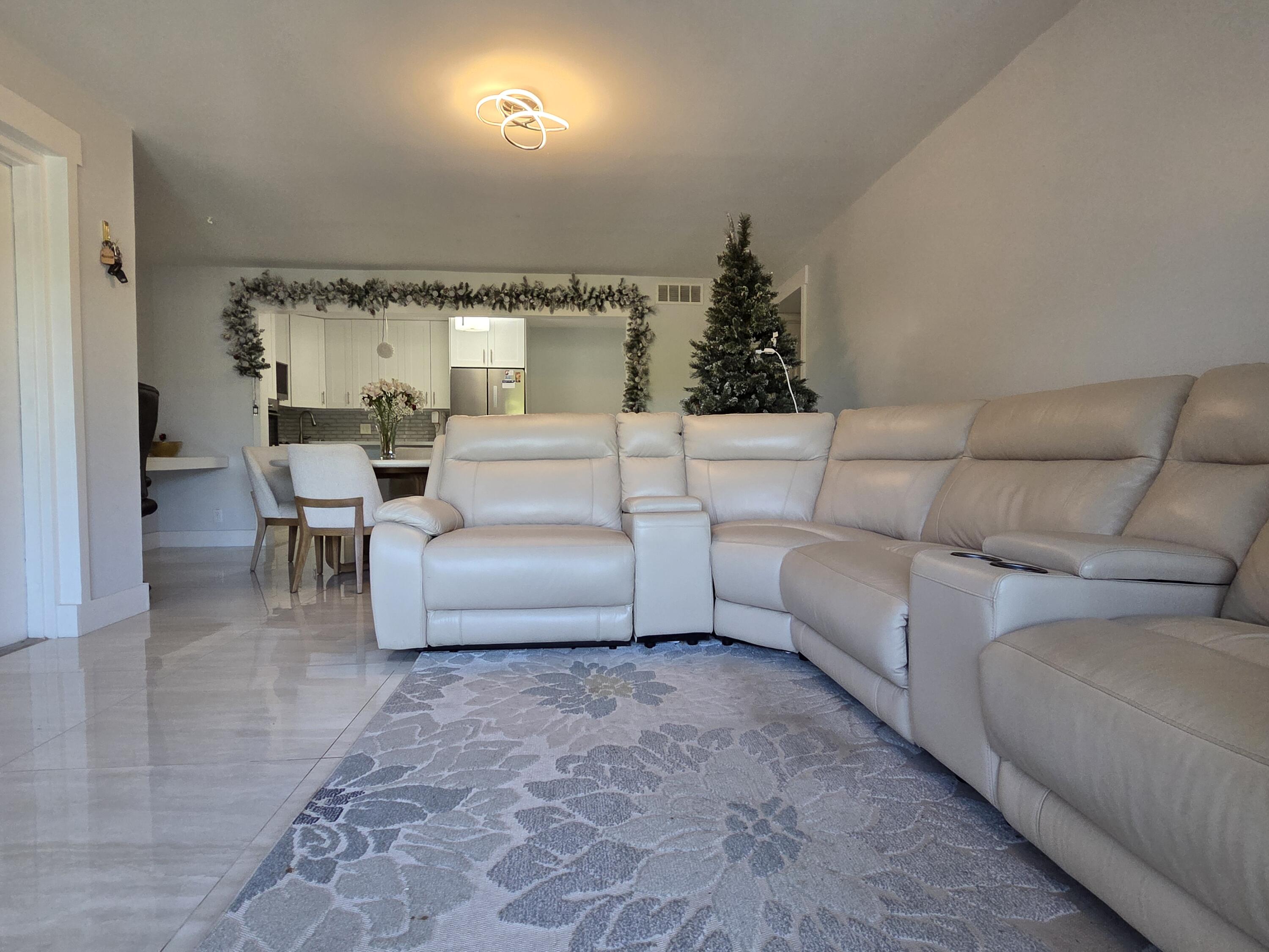 MLS #R11146723 image #4