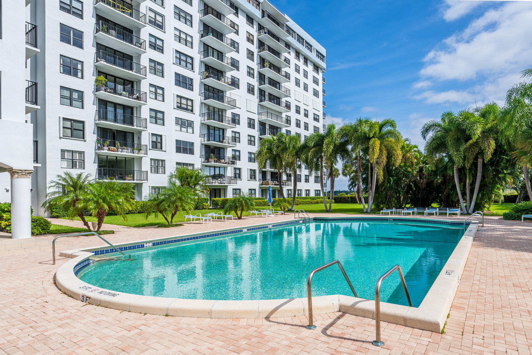 MLS #R11146776 image #16