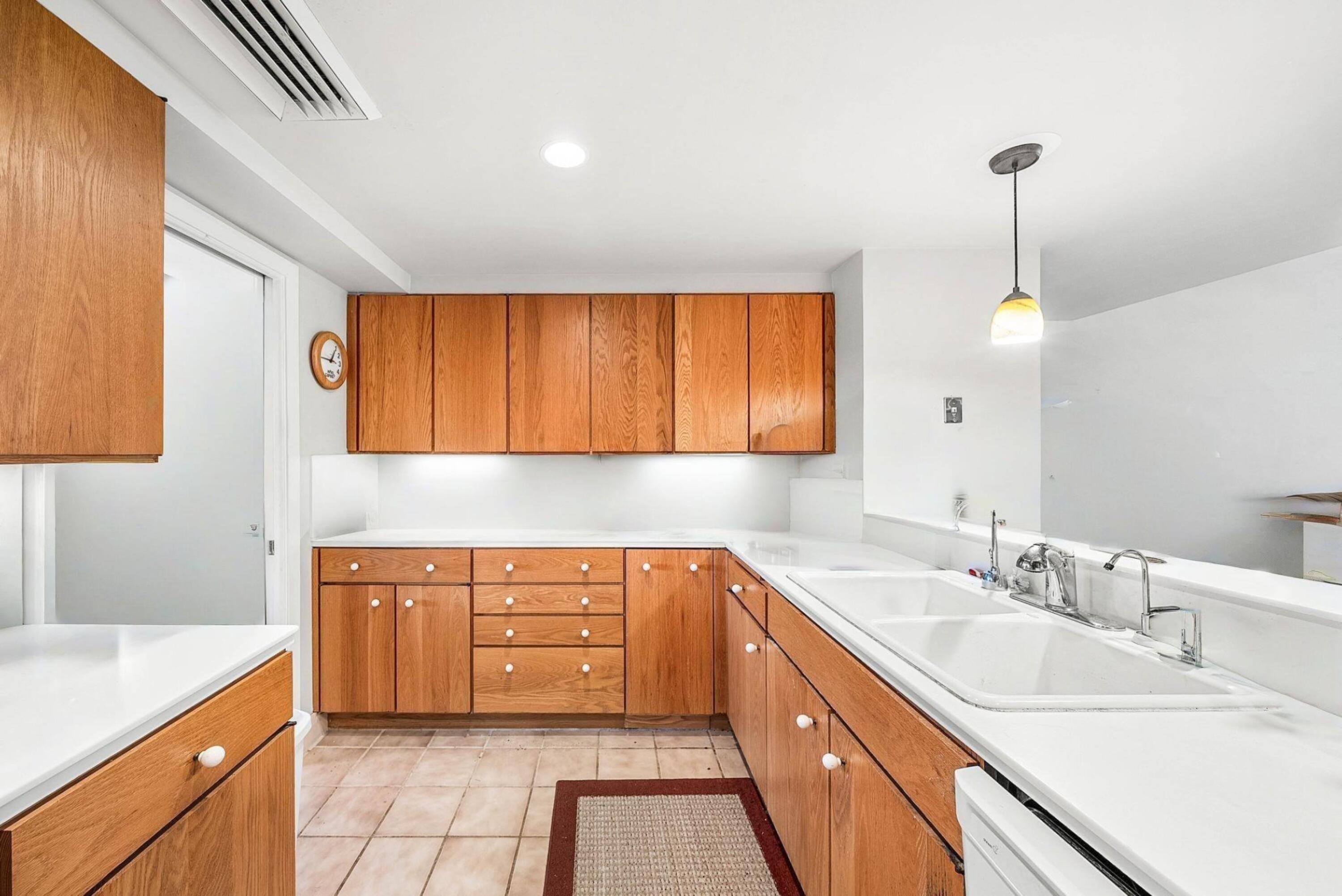 MLS #R11146824 image #9