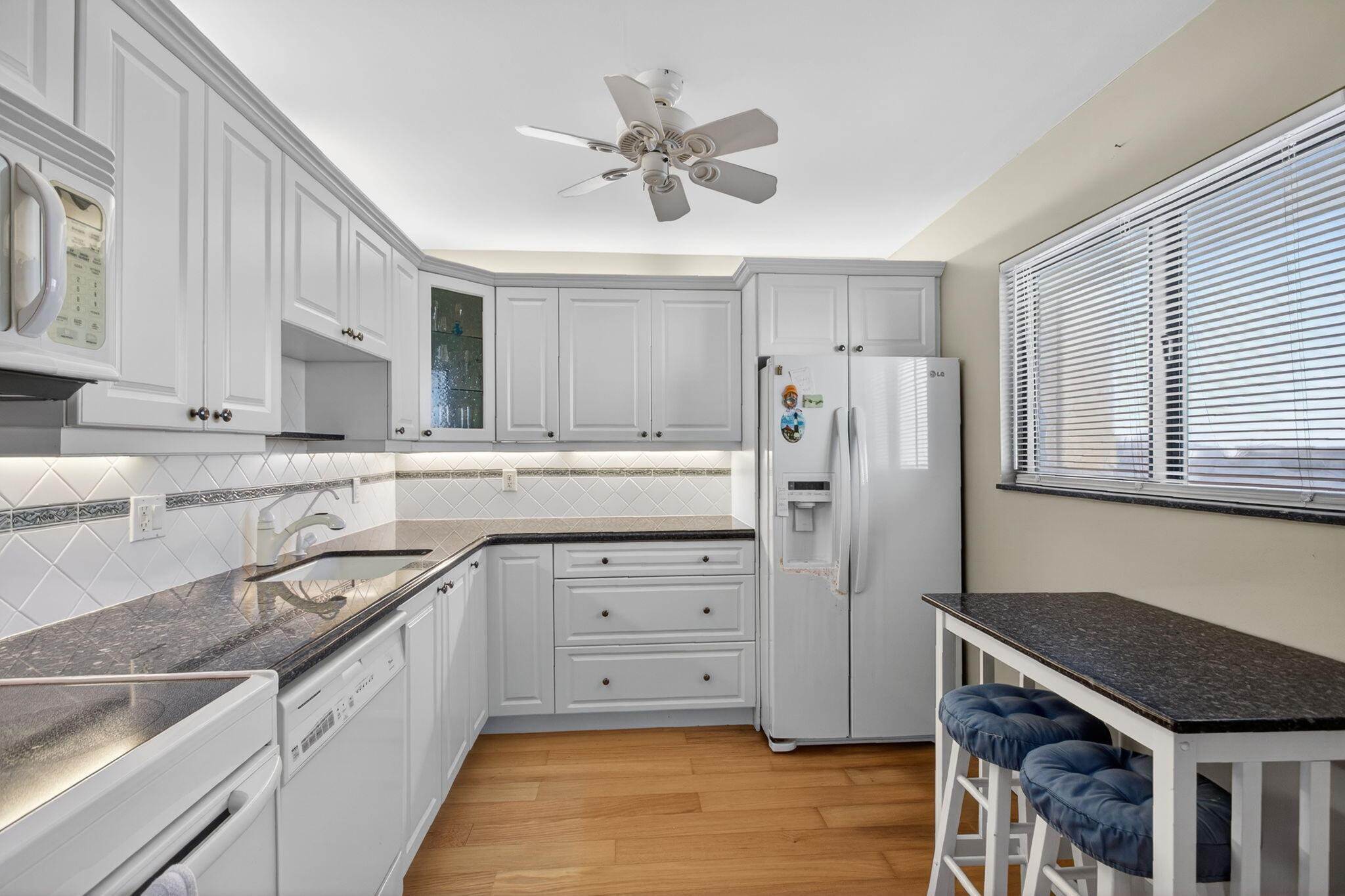 MLS #R11146897 image #12