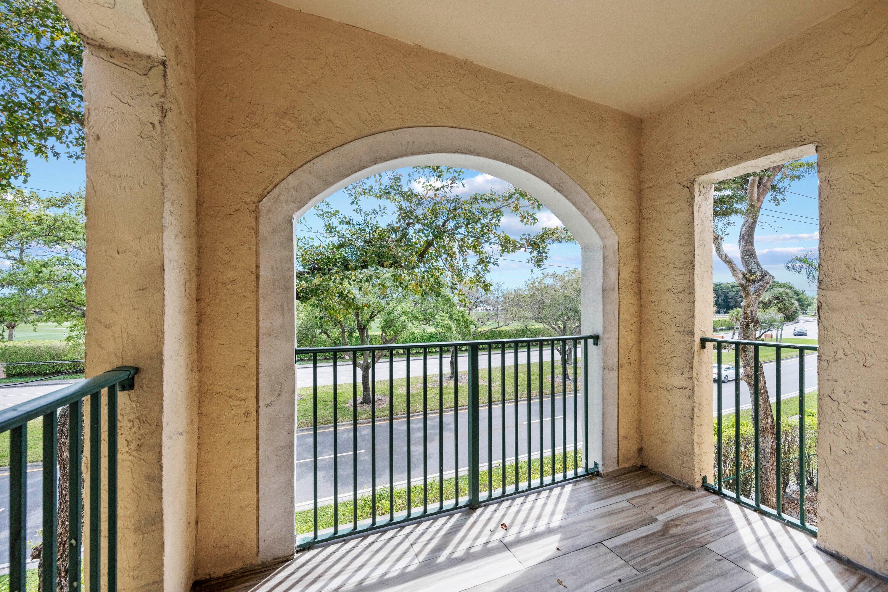 MLS #R11146898 image #10