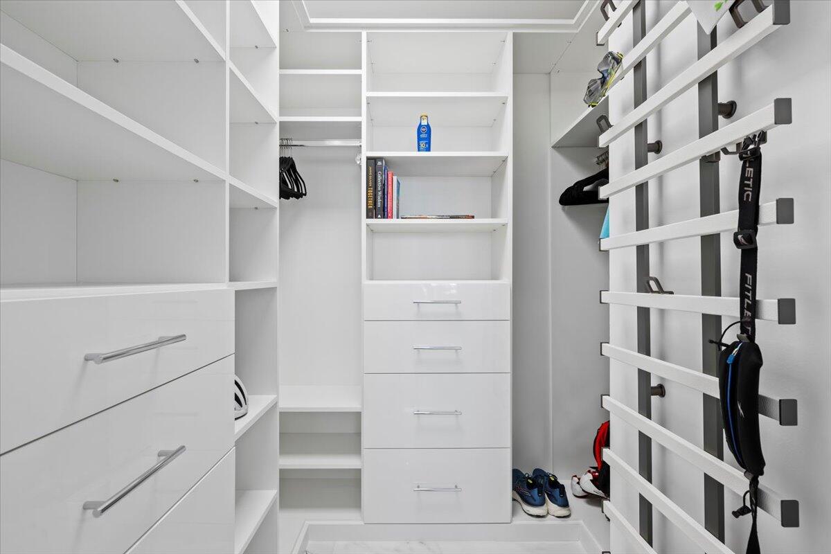 MLS #R11146906 image #16