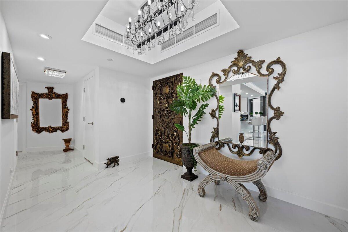 MLS #R11146906 image #2