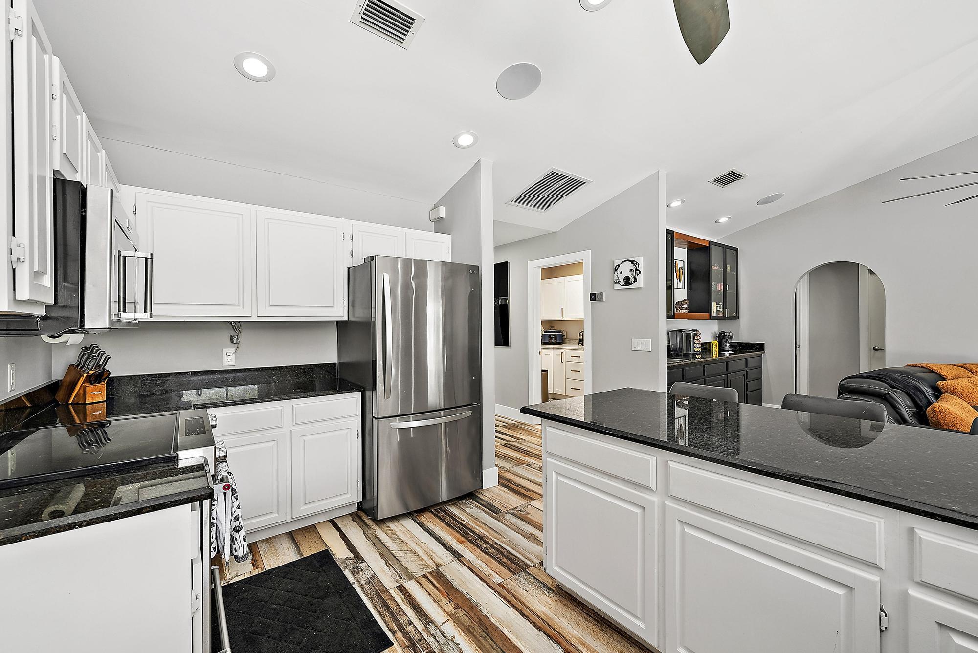 MLS #R11147012 image #8